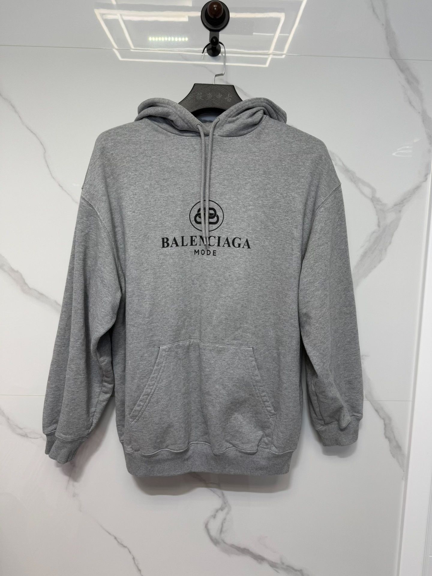 Balenciaga Balenciaga Logo Hoodie Size S Size US S / EU 44-46 / 1 - 2 Thumbnail