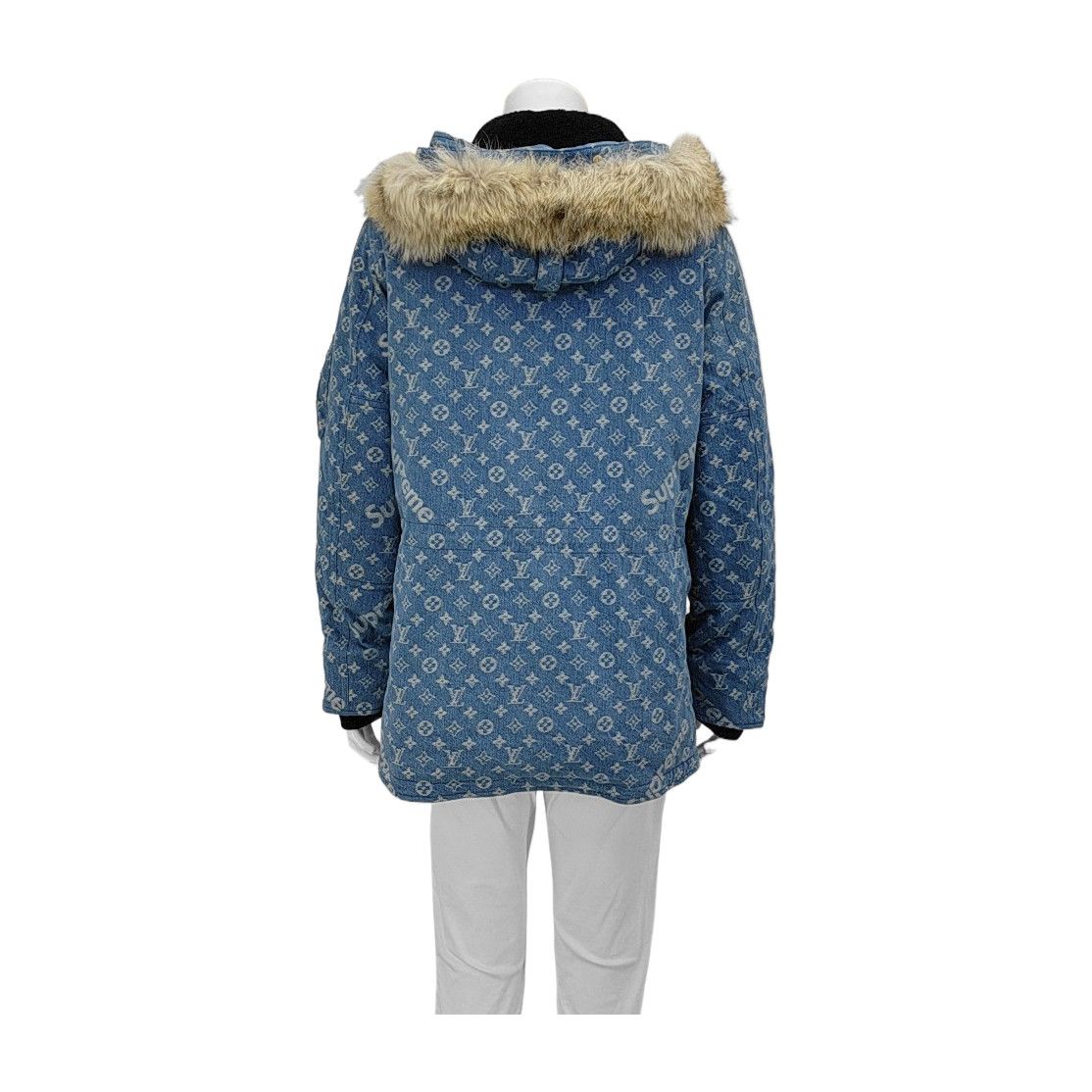 Louis Vuitton × Supreme Louis Vuitton x Supreme Monogram Denim Parka Size M Size US M / EU 48-50 / 2 - 2 Thumbnail