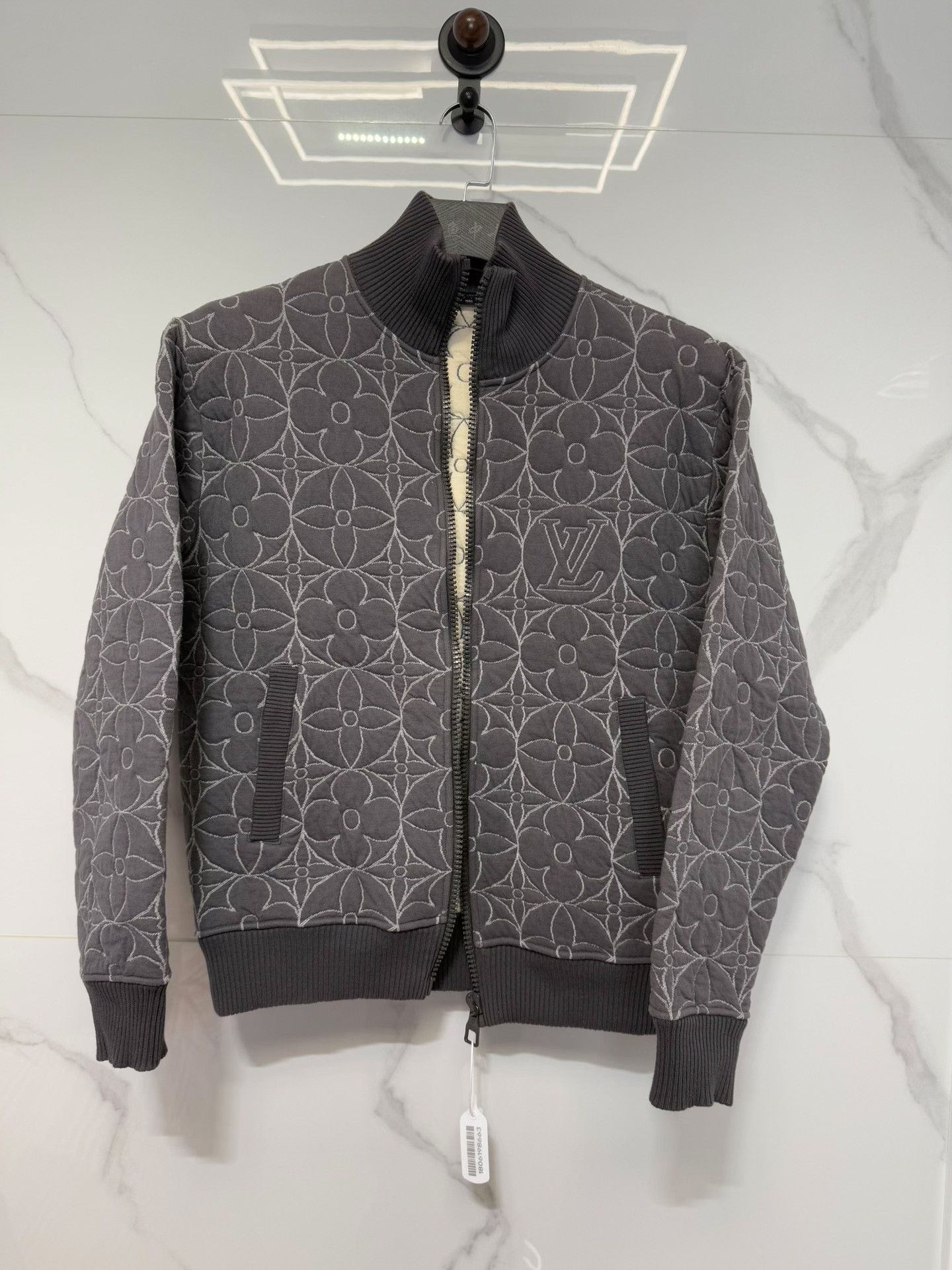 Louis Vuitton Louis Vuitton Monogram Embossed Bomber Jacket Size S Size US S / EU 44-46 / 1 - 2 Thumbnail
