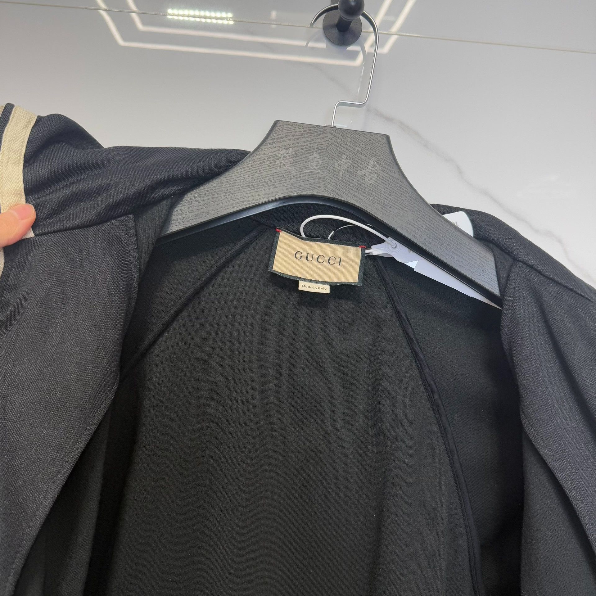 Gucci Gucci Logo Side Stripe Jacket Size S Size US S / EU 44-46 / 1 - 4 Thumbnail