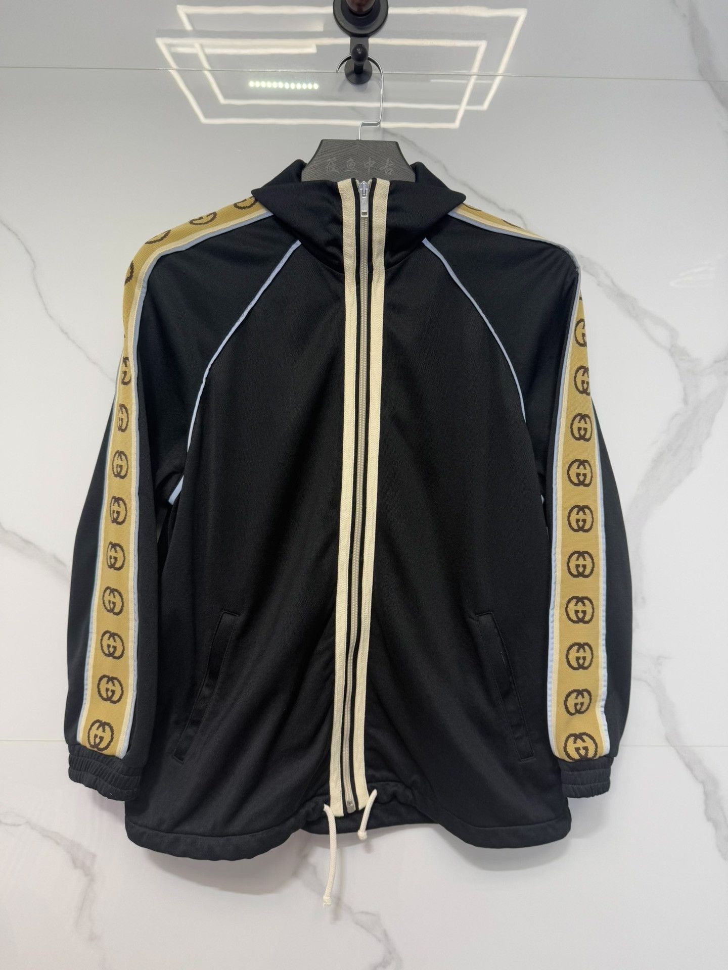 Gucci Gucci Logo Side Stripe Jacket Size S Size US S / EU 44-46 / 1 - 2 Thumbnail