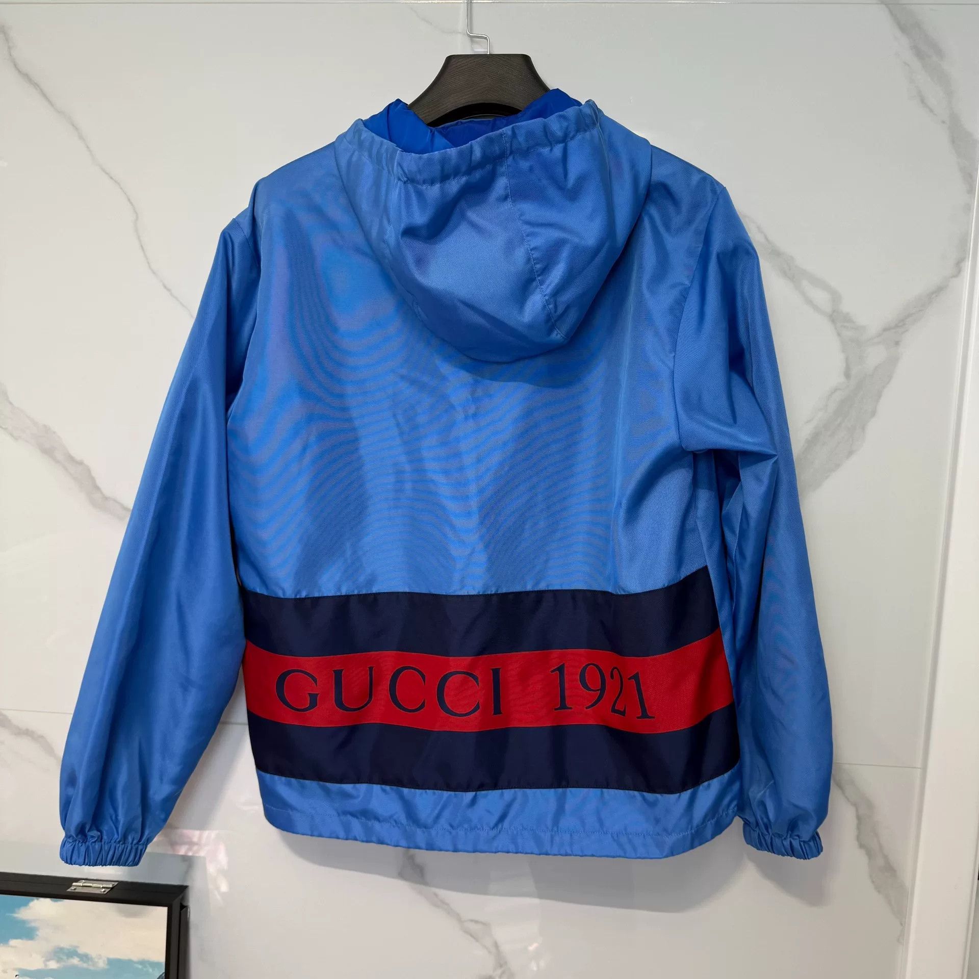 Gucci Gucci Logo Hooded Jacket Size S Size US S / EU 44-46 / 1 - 3 Thumbnail