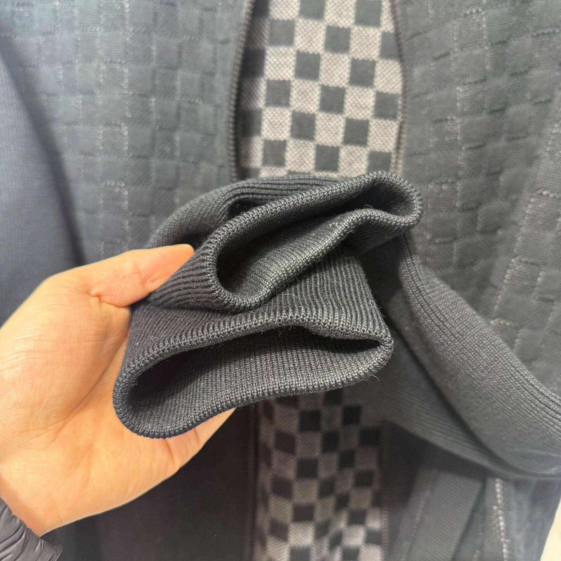 Louis Vuitton Louis Vuitton Checkerboard Wool Jacket Size M Size US M / EU 48-50 / 2 - 9 Thumbnail