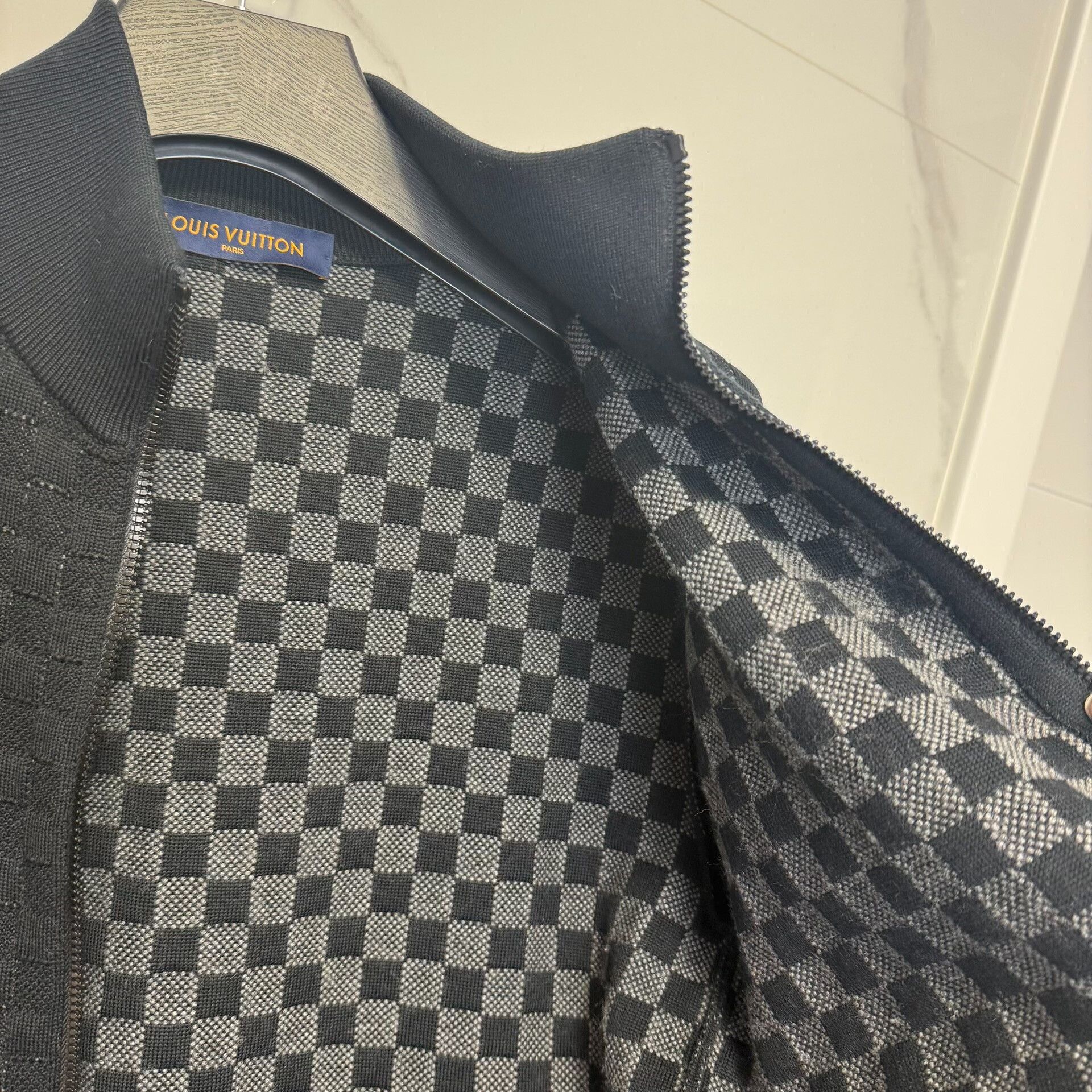 Louis Vuitton Louis Vuitton Checkerboard Wool Jacket Size M Size US M / EU 48-50 / 2 - 7 Thumbnail