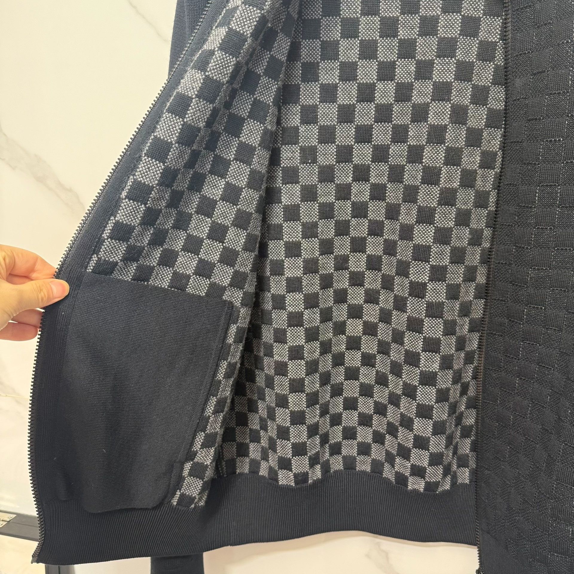Louis Vuitton Louis Vuitton Checkerboard Wool Jacket Size M Size US M / EU 48-50 / 2 - 6 Thumbnail