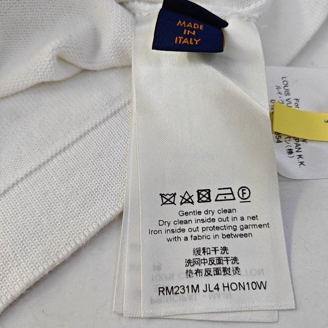 Louis Vuitton Louis Vuitton Character Graphic T-Shirt Size S Size US S / EU 44-46 / 1 - 4 Thumbnail