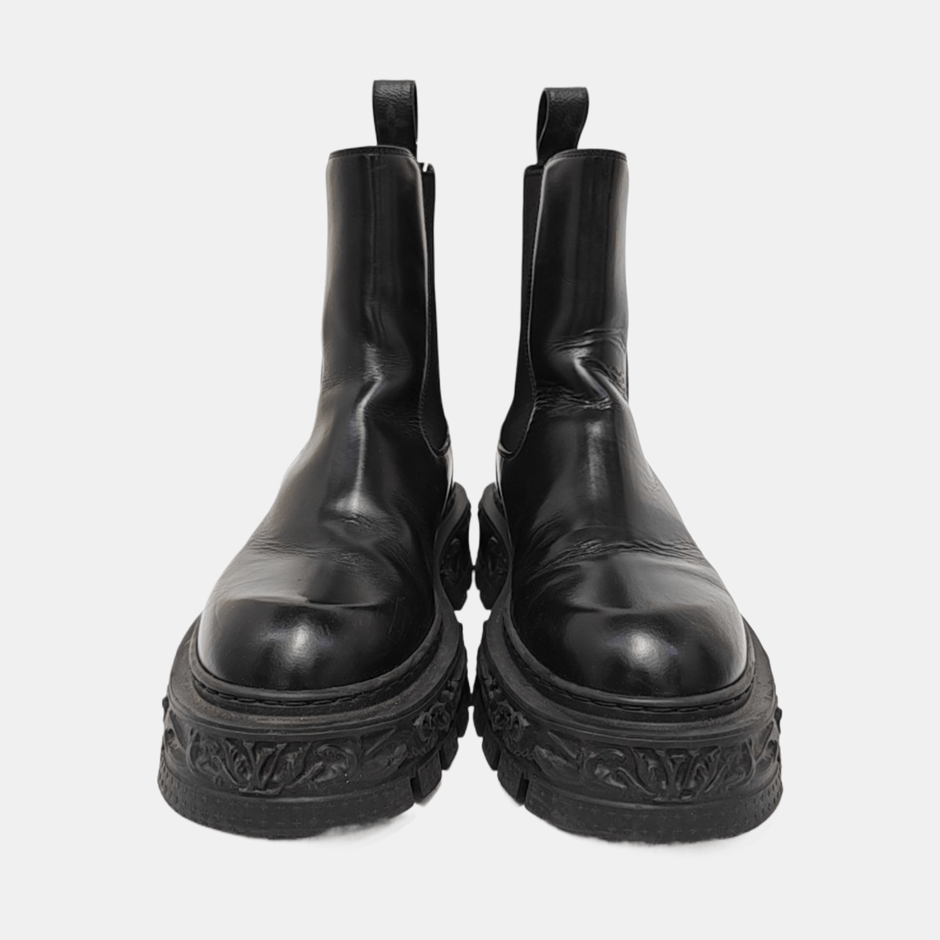 Louis Vuitton Louis Vuitton Leather Lug Sole Chelsea Boots Size 6 Size US 6 / EU 39 - 3 Thumbnail