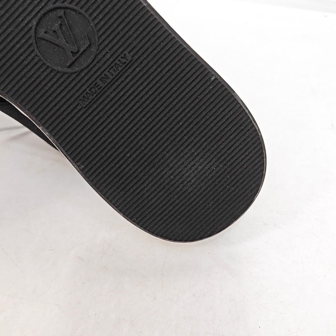 Louis Vuitton Louis Vuitton Graphic Patch Slip On Mules Size 36.5 Size US 6.5 / IT 36.5 - 10 Thumbnail