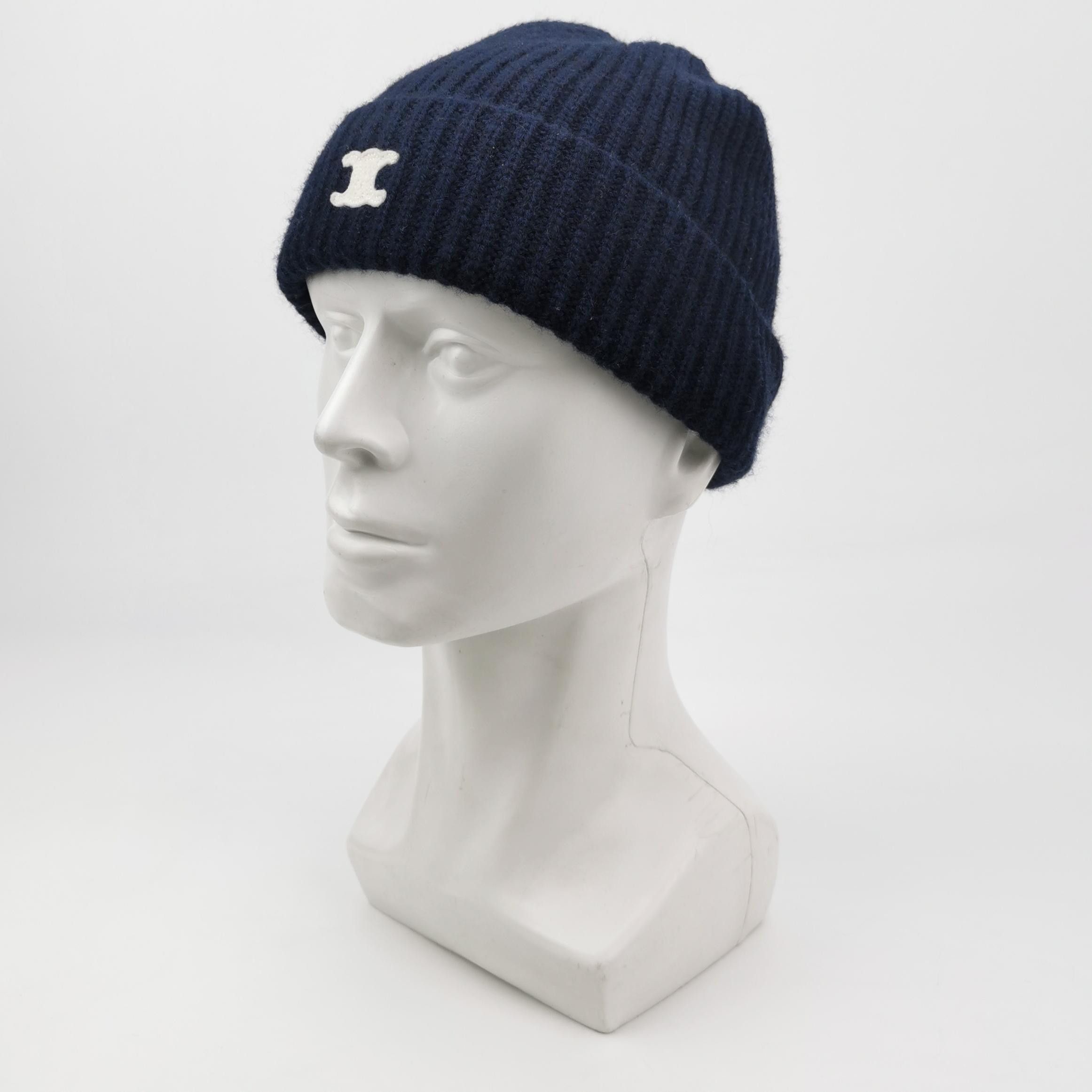 Celine Celine Triomphe Cashmere Beanie ONE SIZE Size ONE SIZE - 2 Thumbnail