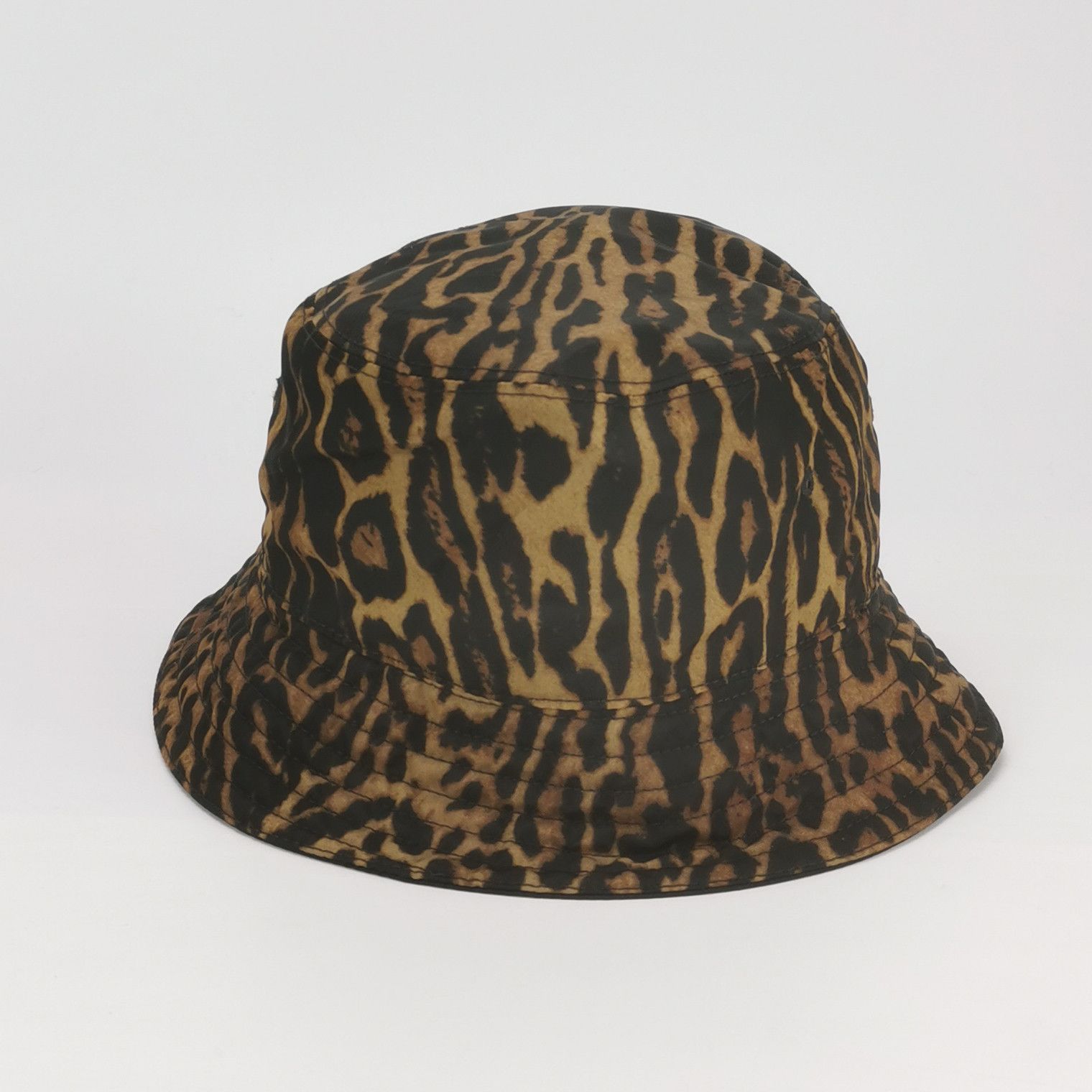 Burberry Burberry Leopard Print Bucket Hat Size S Size ONE SIZE - 3 Thumbnail