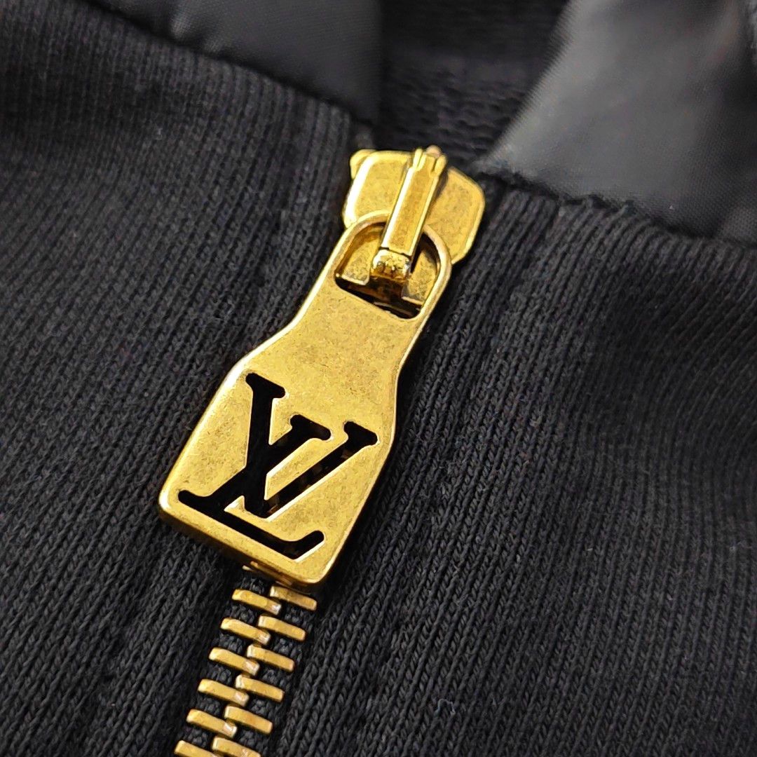 Louis Vuitton Louis Vuitton Monogram Print Zip-Up Hoodie Size L Size US L / EU 52-54 / 3 - 5 Thumbnail