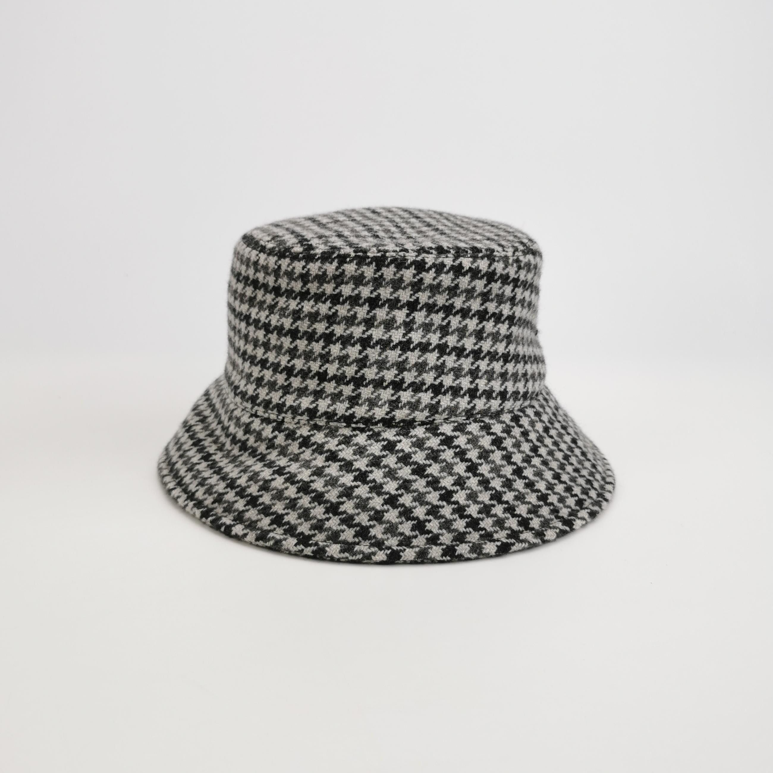 Miu Miu Miu Miu Dogtooth Logo Bucket Hat Size S Size ONE SIZE - 3 Thumbnail