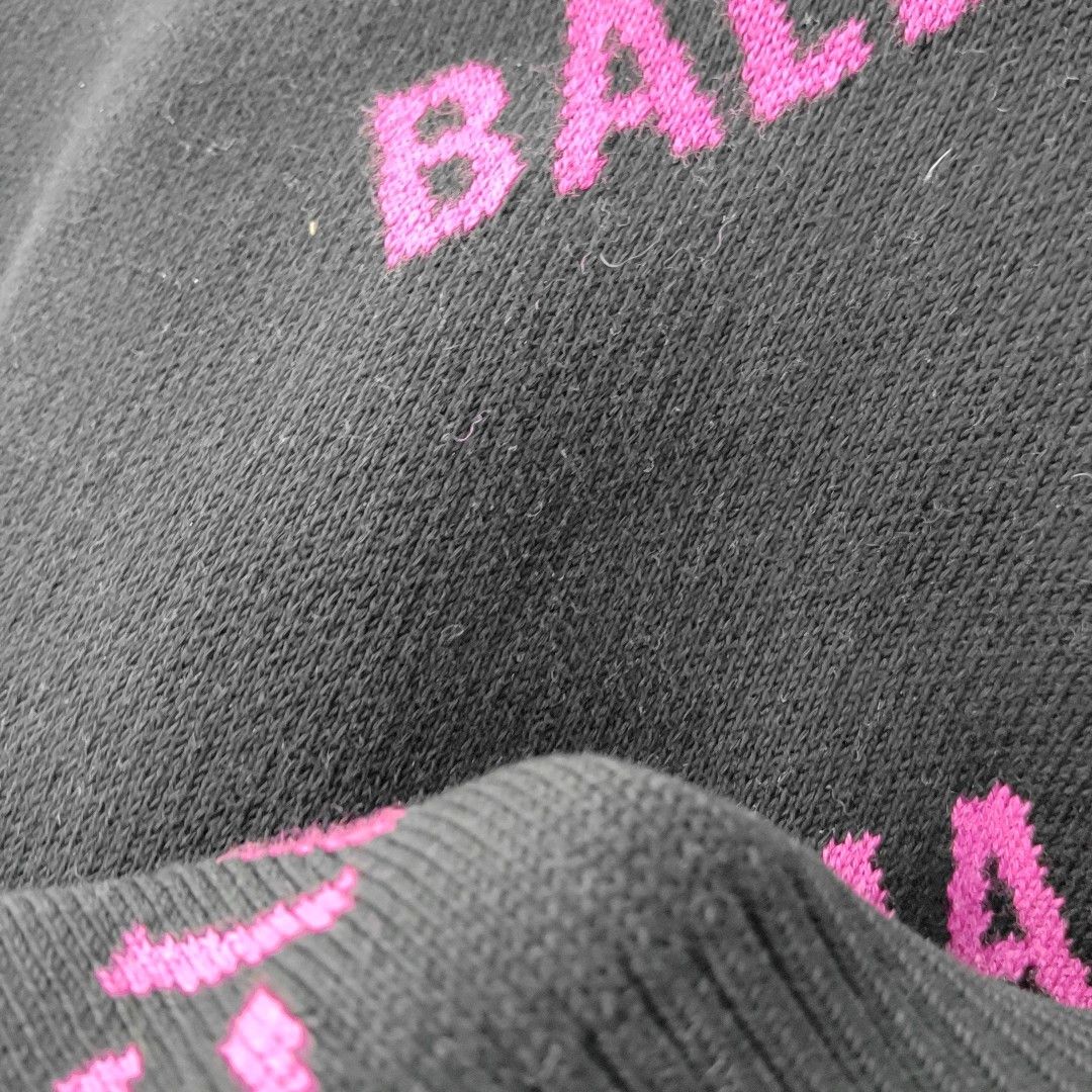 Balenciaga Balenciaga Pink Logo Knit Sweater Size M Size US M / EU 48-50 / 2 - 8 Thumbnail