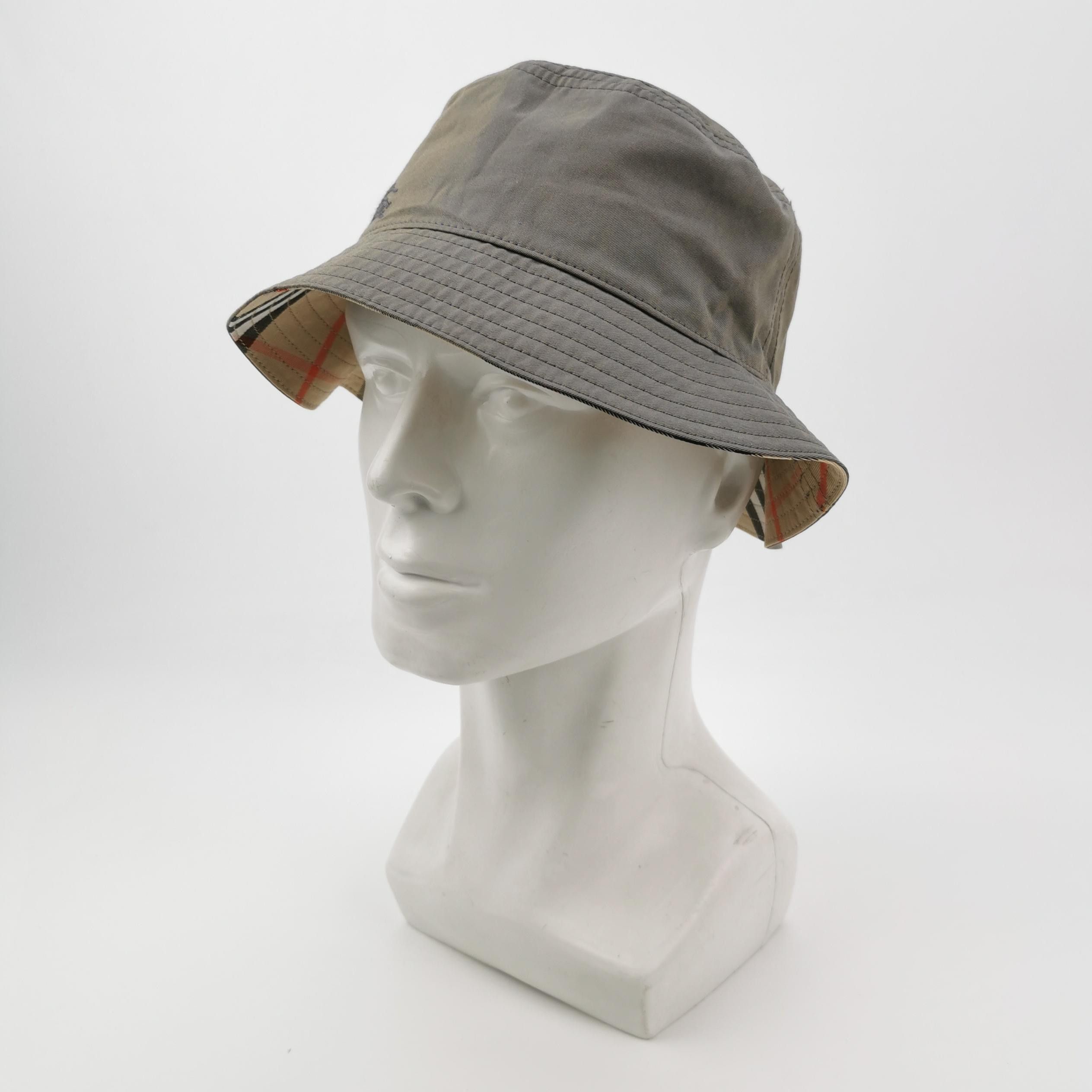Burberry Burberry Reversible Check Bucket Hat Size S Size ONE SIZE - 2 Thumbnail