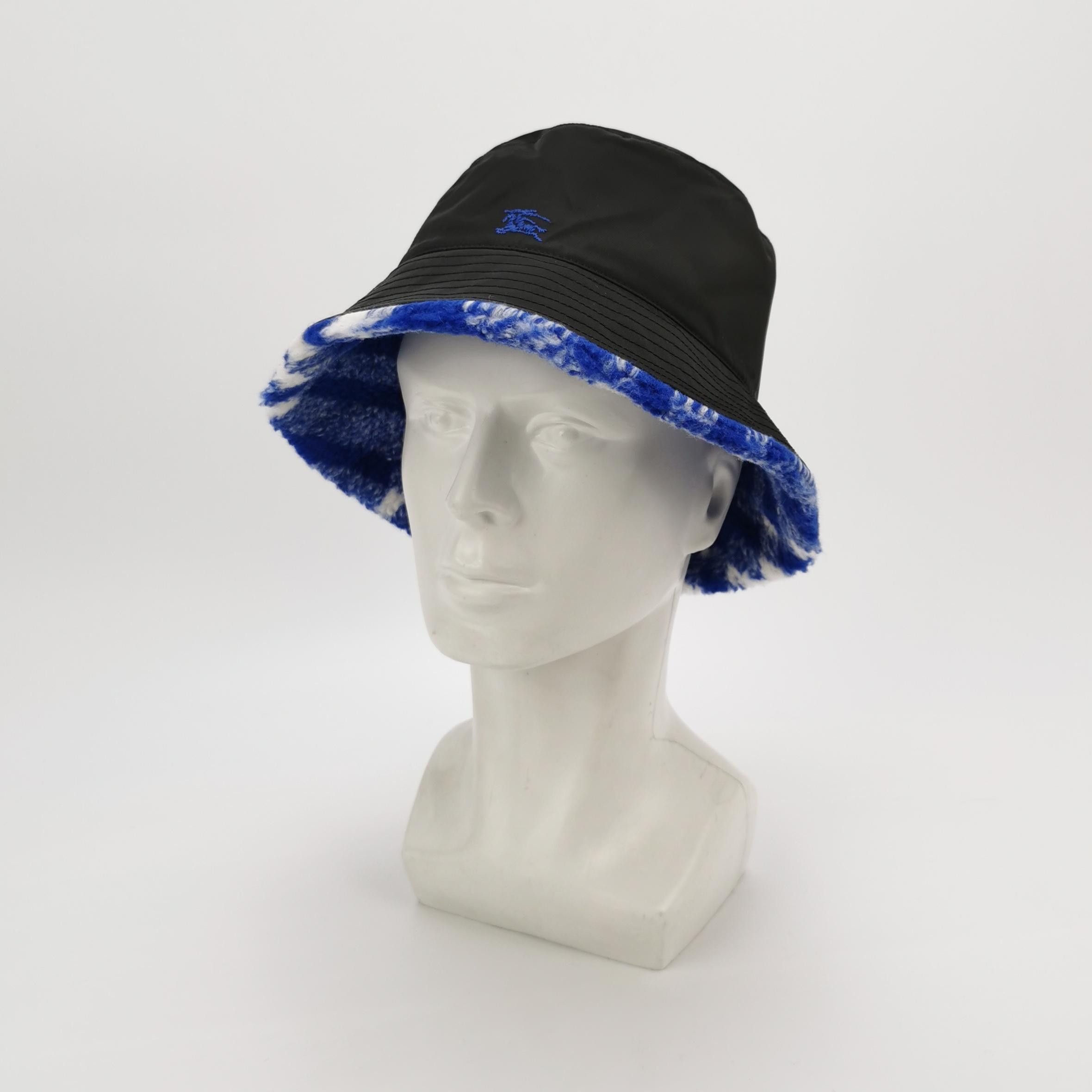 Burberry Burberry Reversible Check Bucket Hat M Size ONE SIZE - 2 Thumbnail