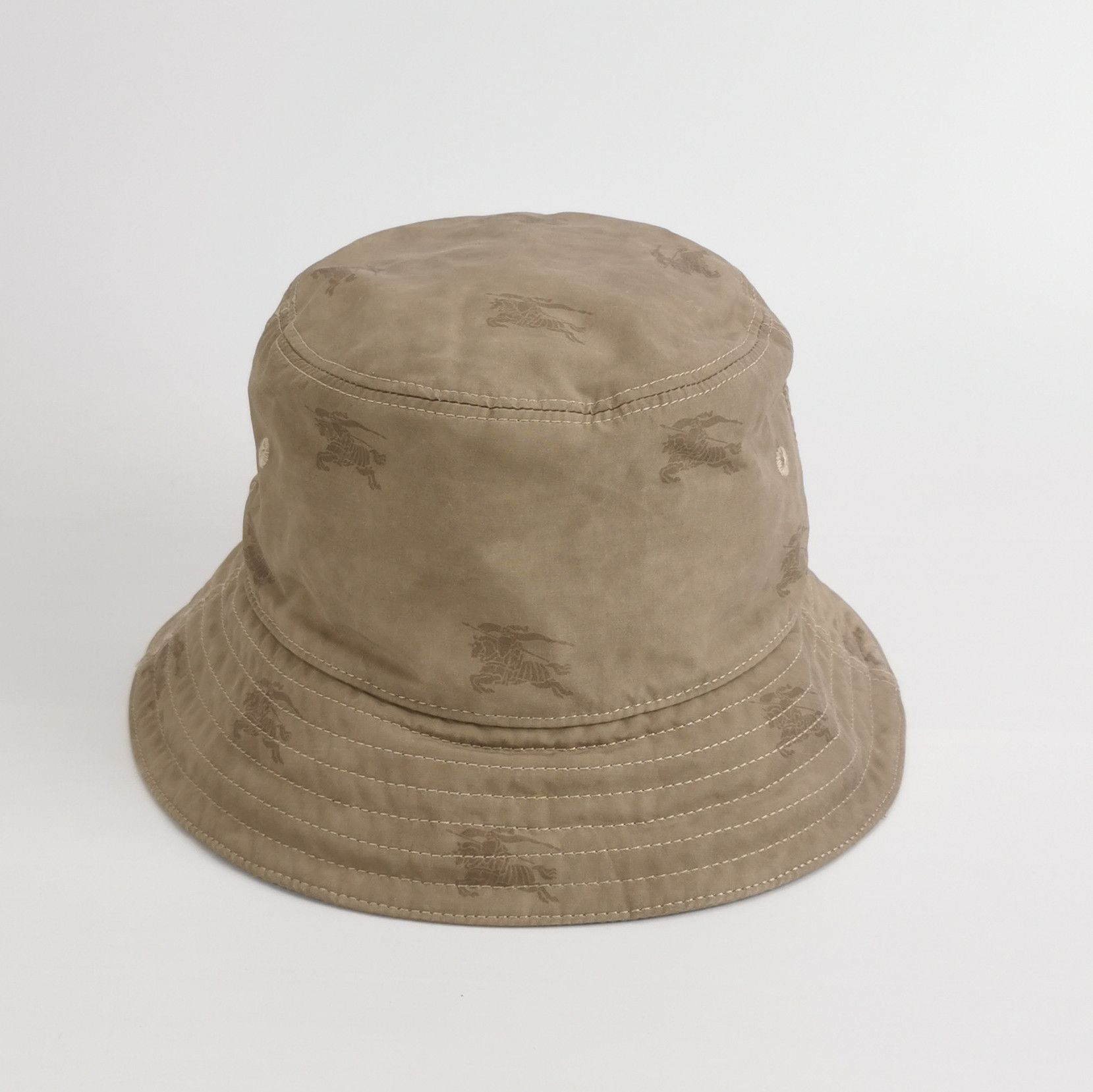 Burberry Burberry Equestrian Knight Bucket Hat Size S Size ONE SIZE - 3 Thumbnail