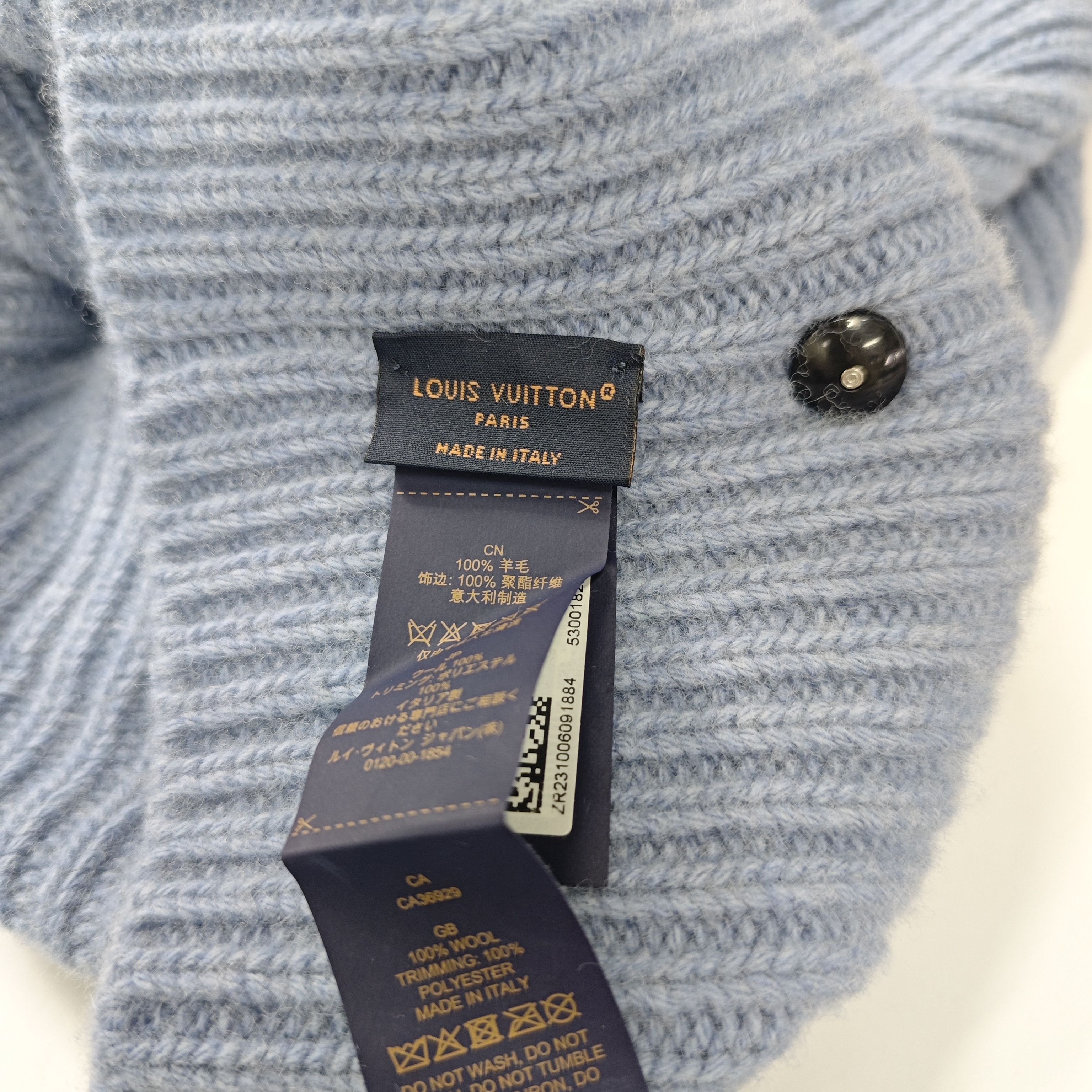 Louis Vuitton Louis Vuitton Monogram Logo Beanie Size ONE SIZE - 7 Thumbnail