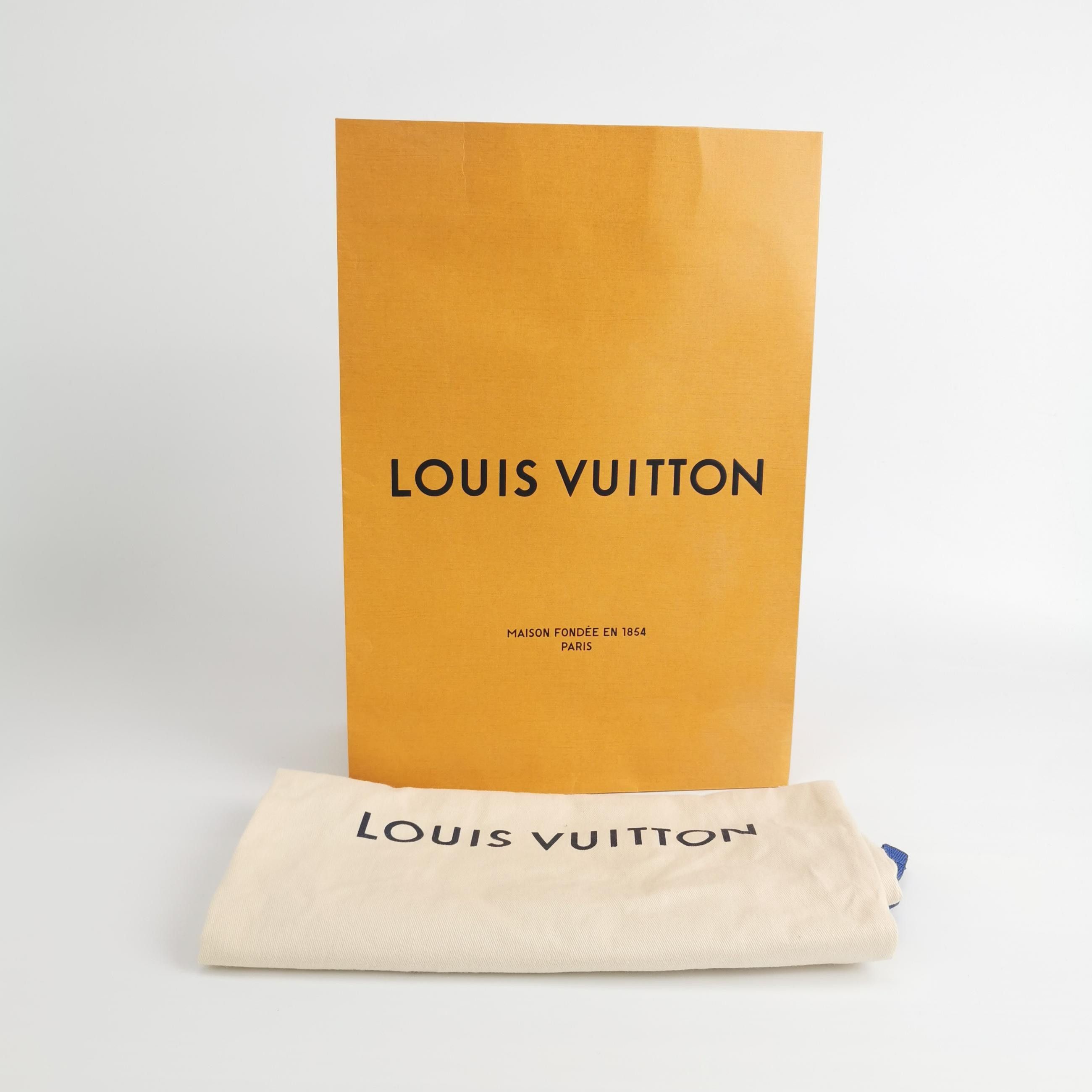 Louis Vuitton Louis Vuitton Monogram Logo Beanie Size ONE SIZE - 6 Thumbnail