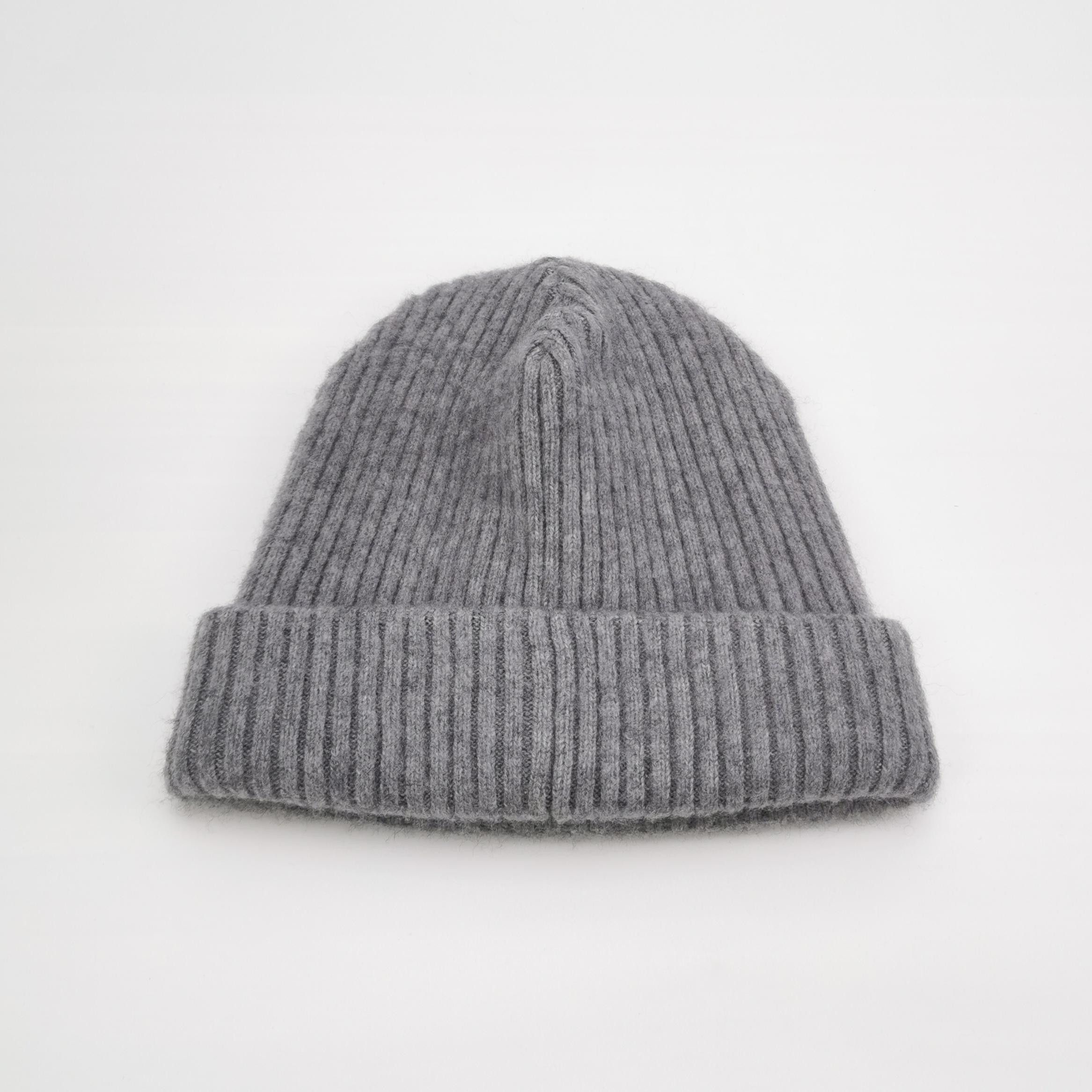 Chanel Chanel Logo Cashmere Beanie Size ONE SIZE - 3 Thumbnail