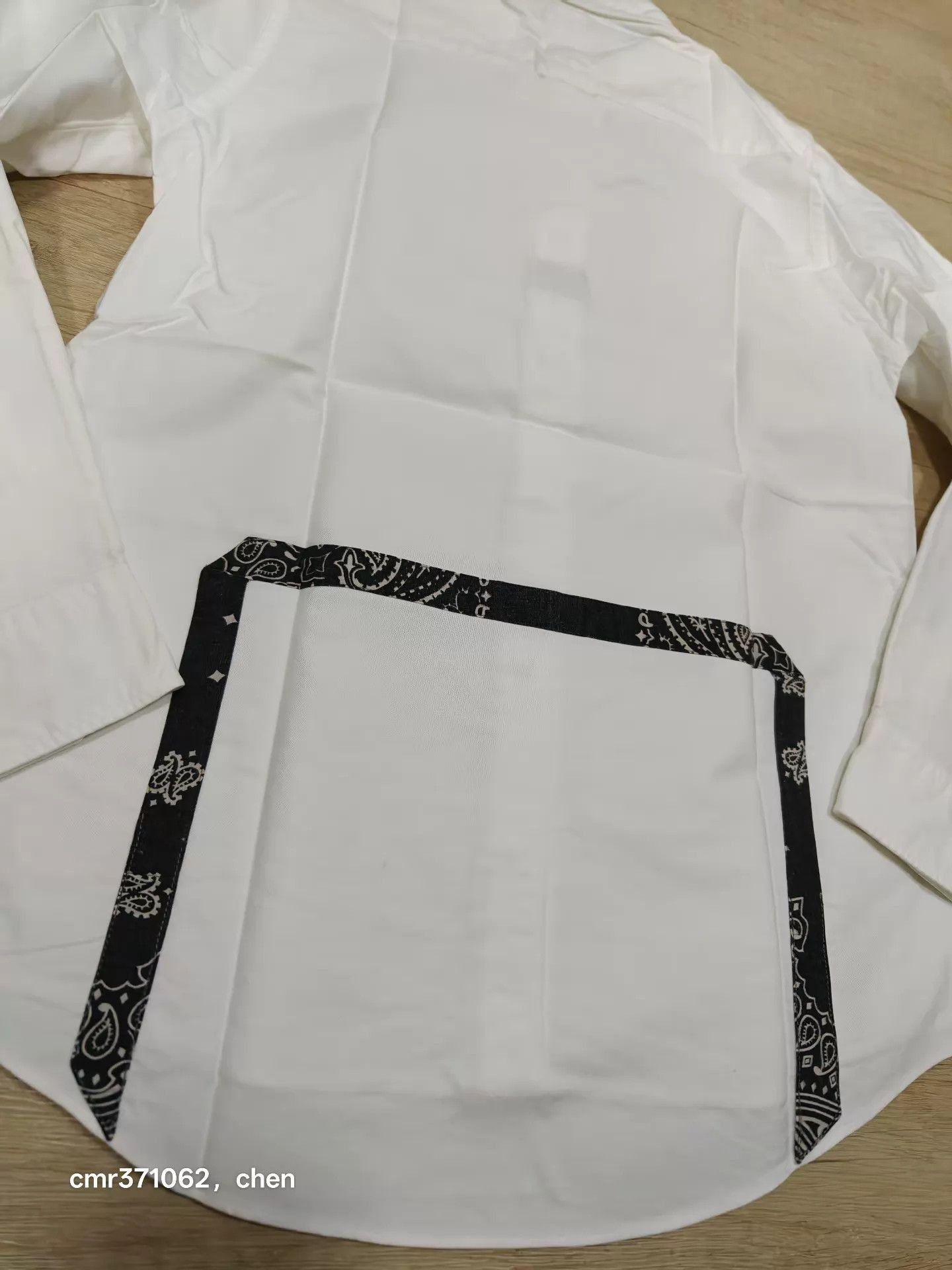 Visvim White Long Sleeve Button-Up Shirt with Bandana Detail Size US S / EU 44-46 / 1 - 7 Thumbnail