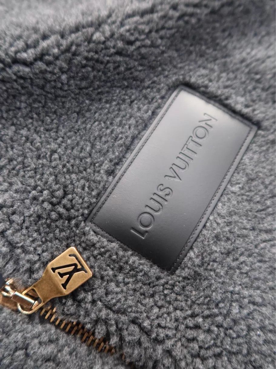 Louis Vuitton Gray Fleece Zip-Up Bomber Jacket - XL Size US XL / EU 56 / 4 - 3 Thumbnail