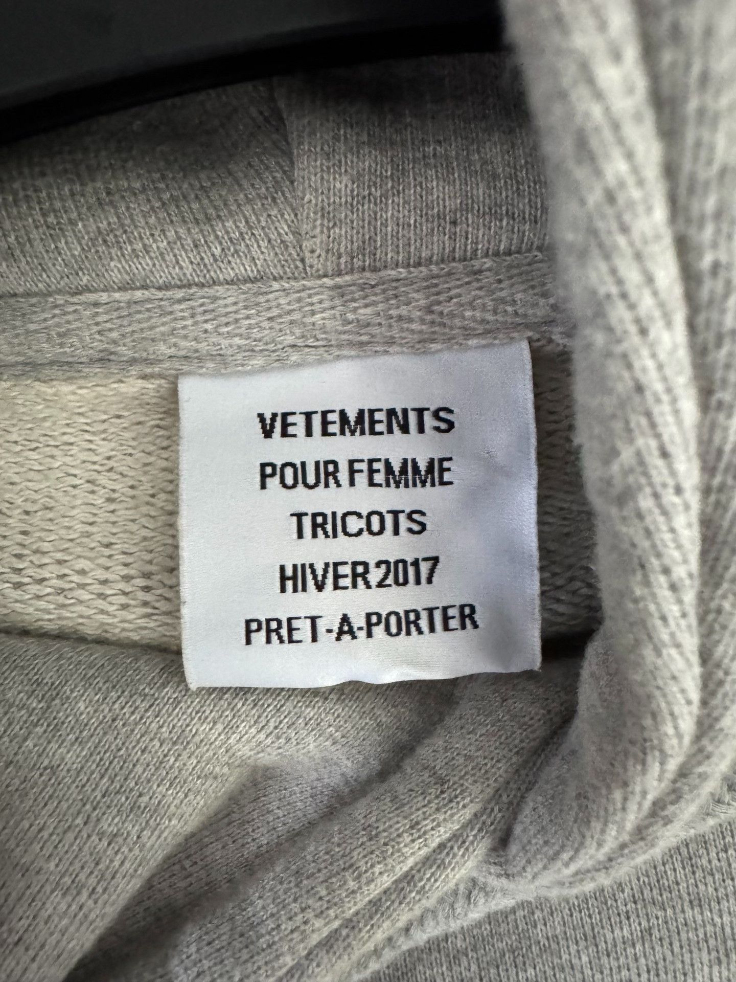 Vetements Vetements Gray Revolver Target Hoodie M Size US M / EU 48-50 / 2 - 5 Thumbnail