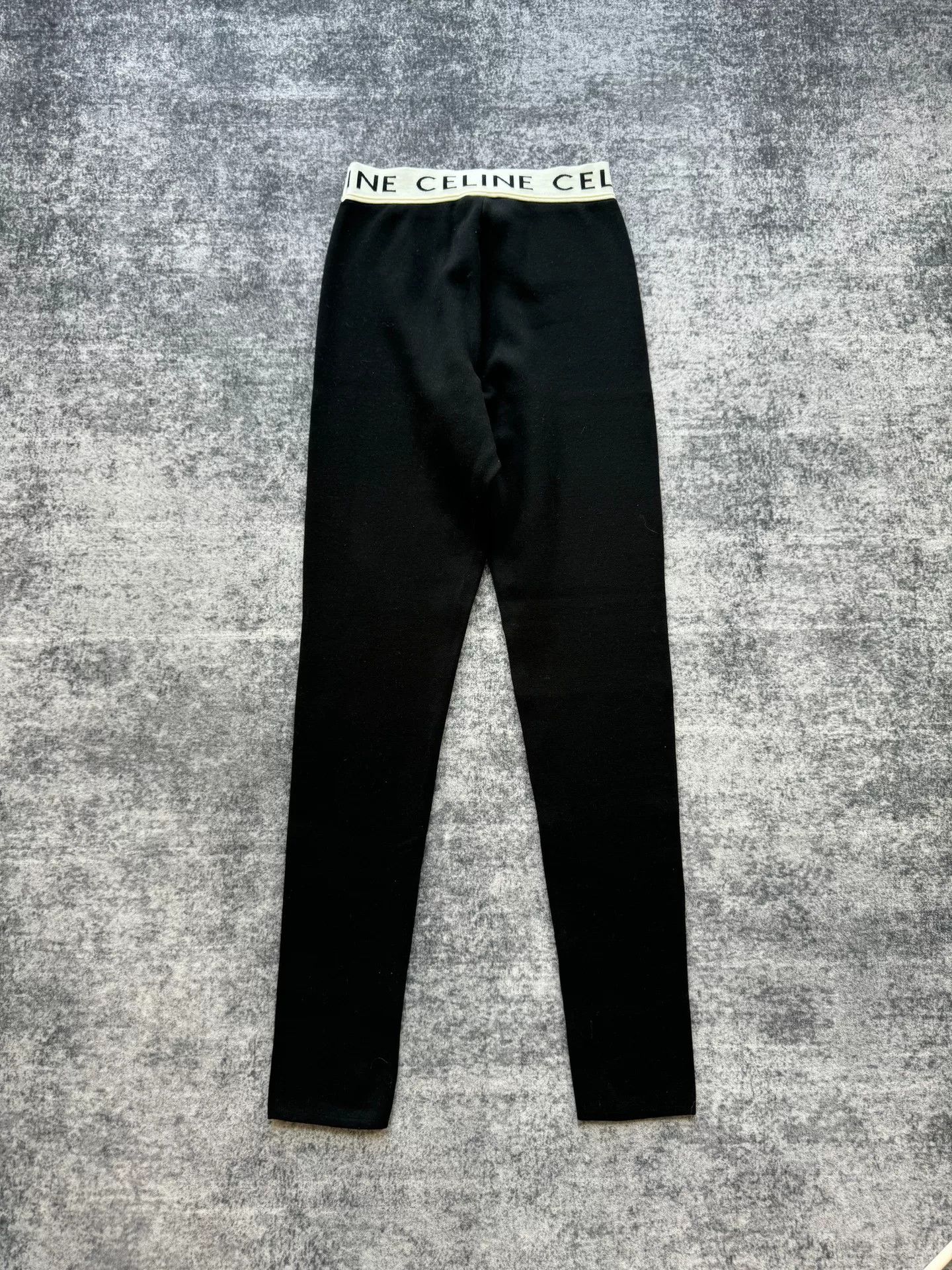 Celine Celine Black Yoga Leggings Size 28" / US 6 / IT 42 - 2 Thumbnail