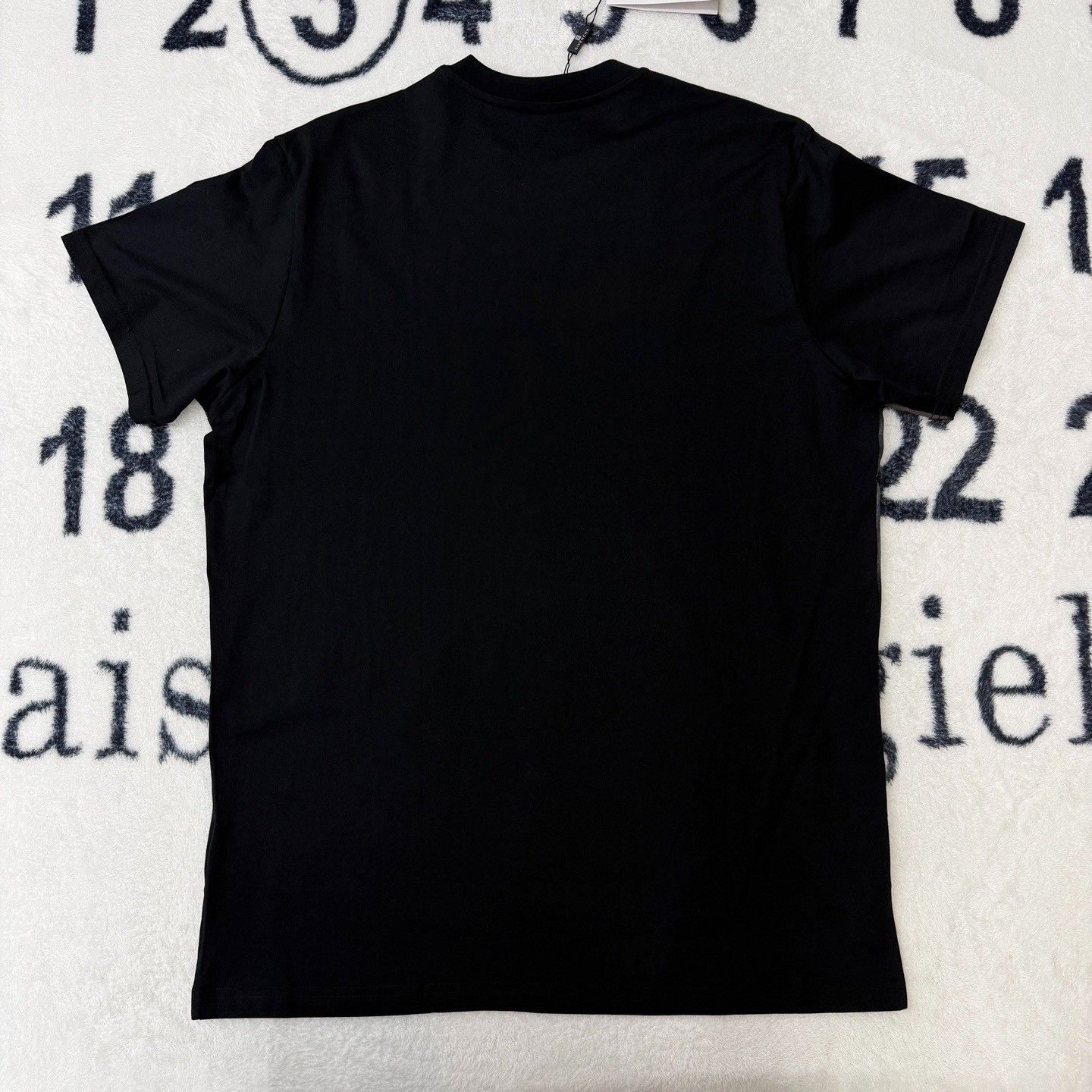 Givenchy Givenchy Rottweiler Print Short-Sleeve Tee Size US S / EU 44-46 / 1 - 3 Thumbnail