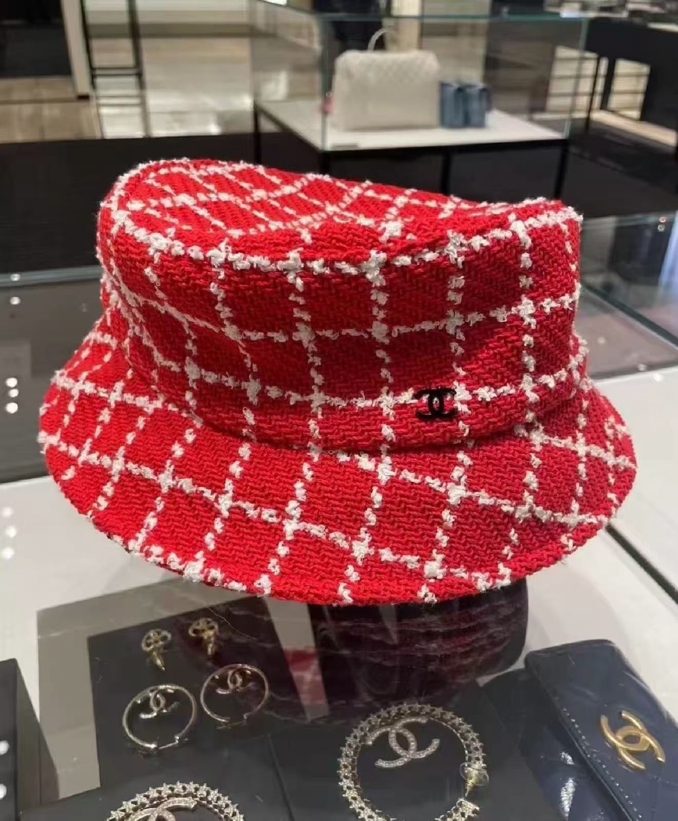 Chanel Chanel Red White Check Wool Fisherman Hat Size ONE SIZE - 4 Thumbnail
