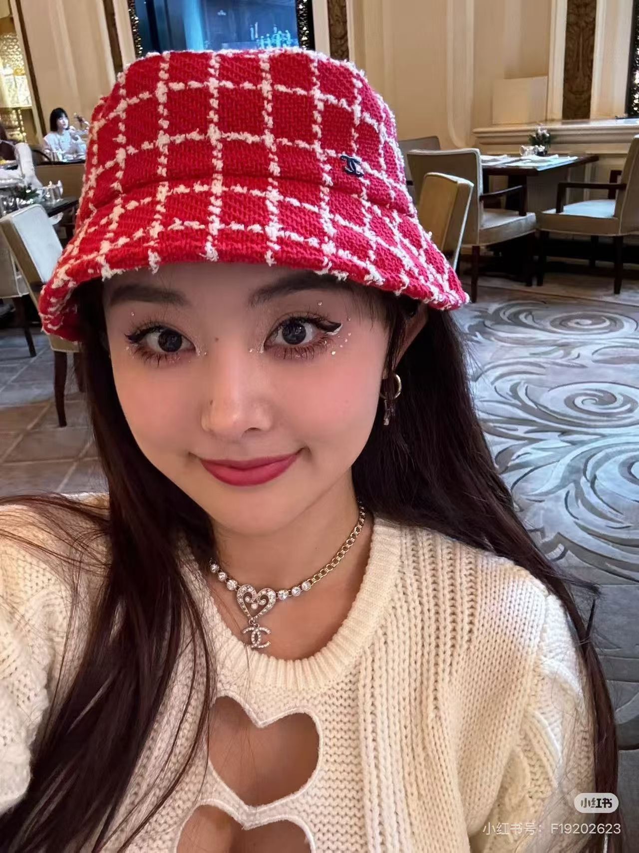 Chanel Chanel Red White Check Wool Fisherman Hat Size ONE SIZE - 3 Thumbnail
