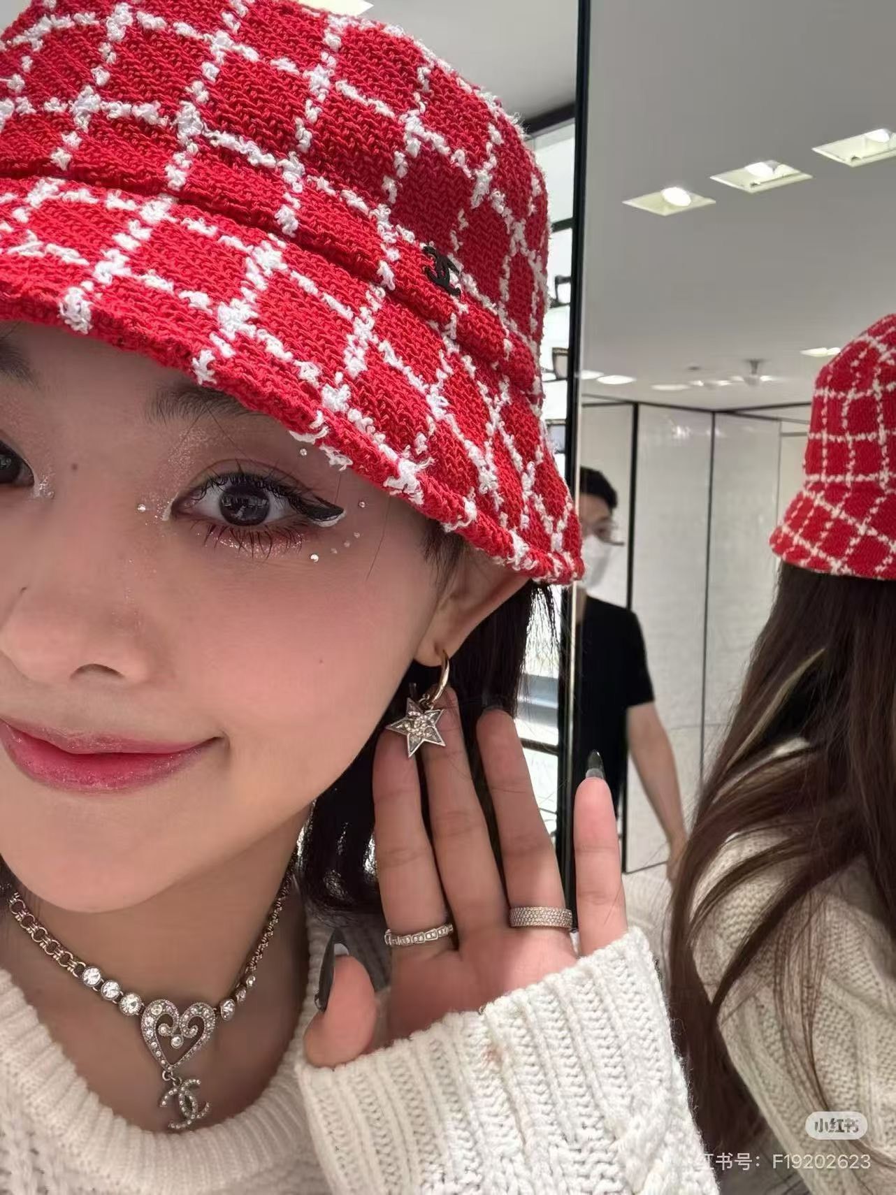 Chanel Chanel Red White Check Wool Fisherman Hat Size ONE SIZE - 2 Thumbnail