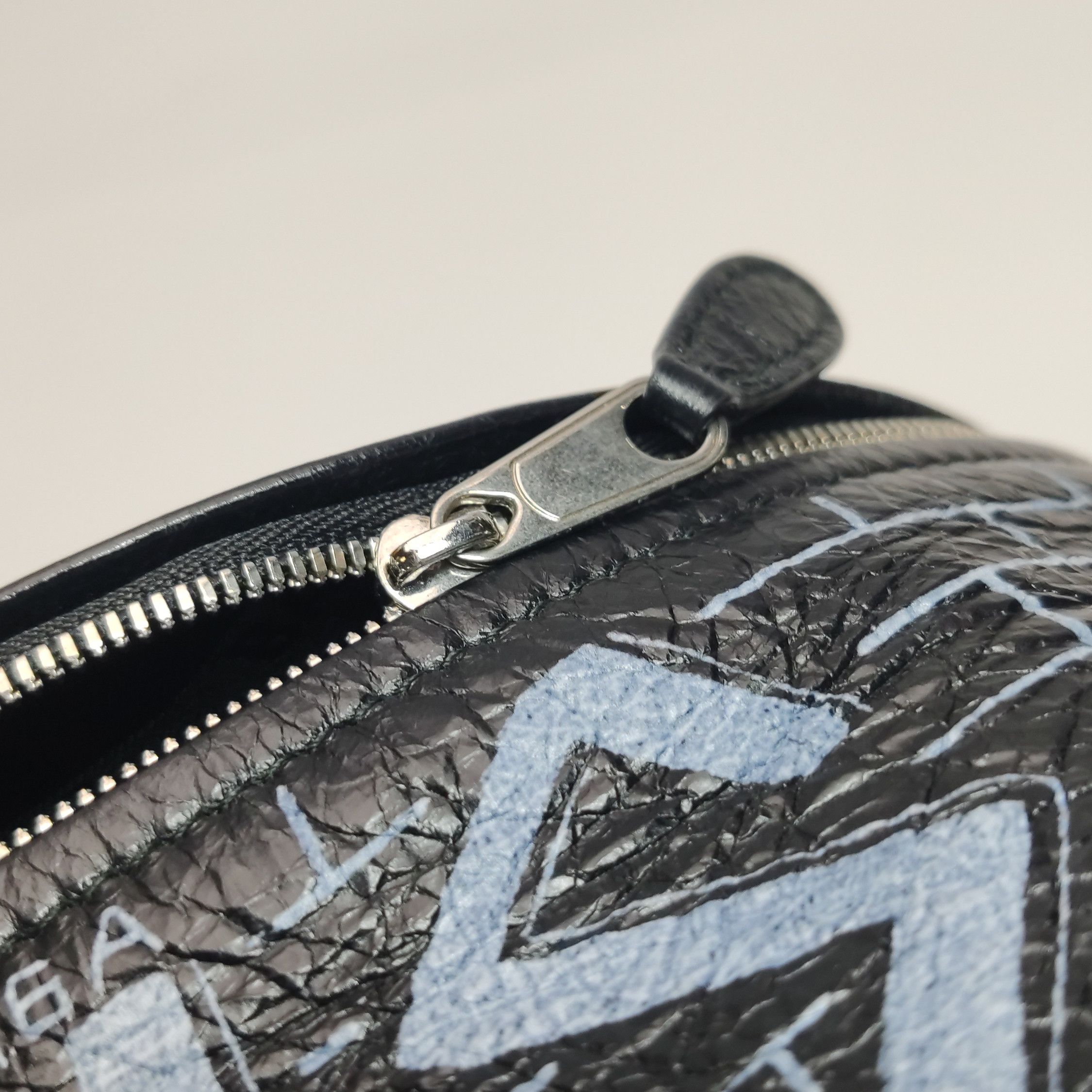 Balenciaga Balenciaga Women os Crossbody Bags Size ONE SIZE - 11 Thumbnail