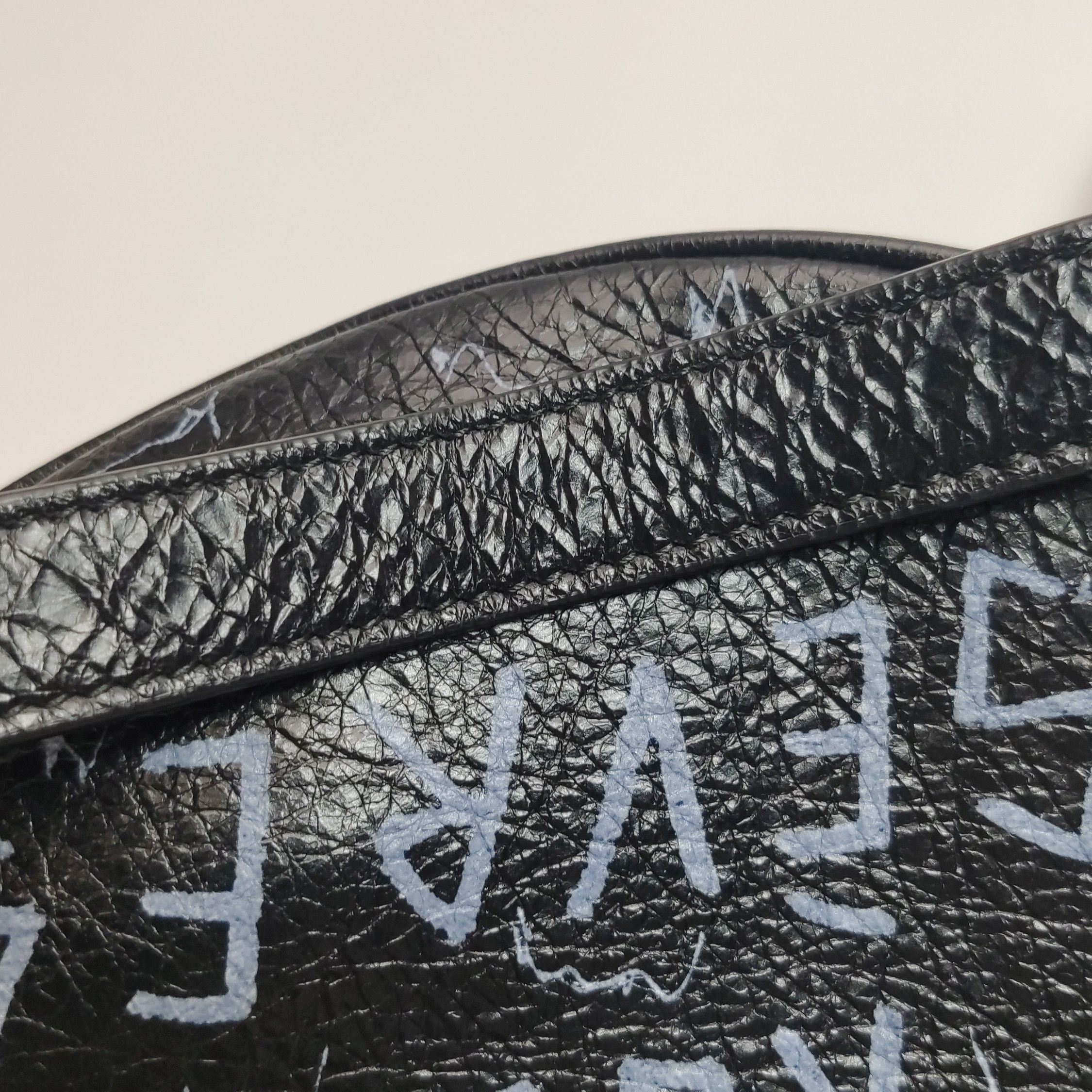 Balenciaga Balenciaga Women os Crossbody Bags Size ONE SIZE - 24 Thumbnail