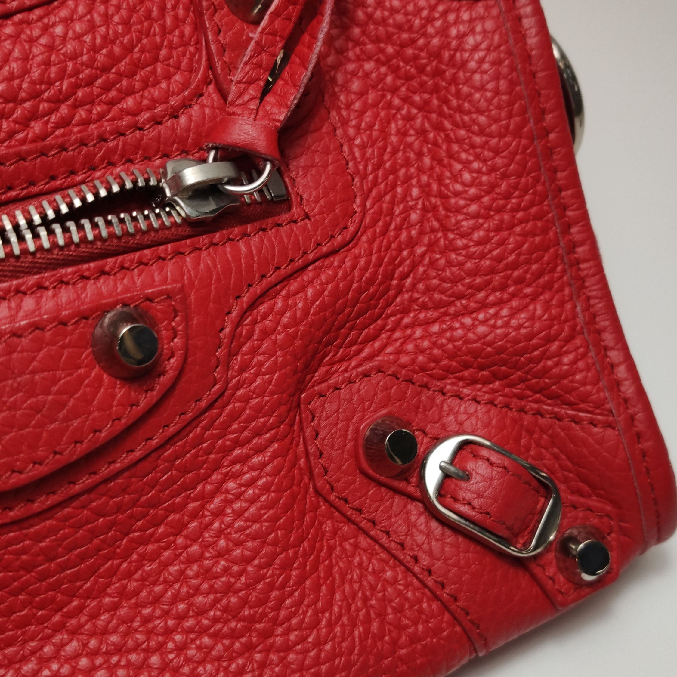 Balenciaga Balenciaga Women os Shoulder Bags Size ONE SIZE - 16 Thumbnail
