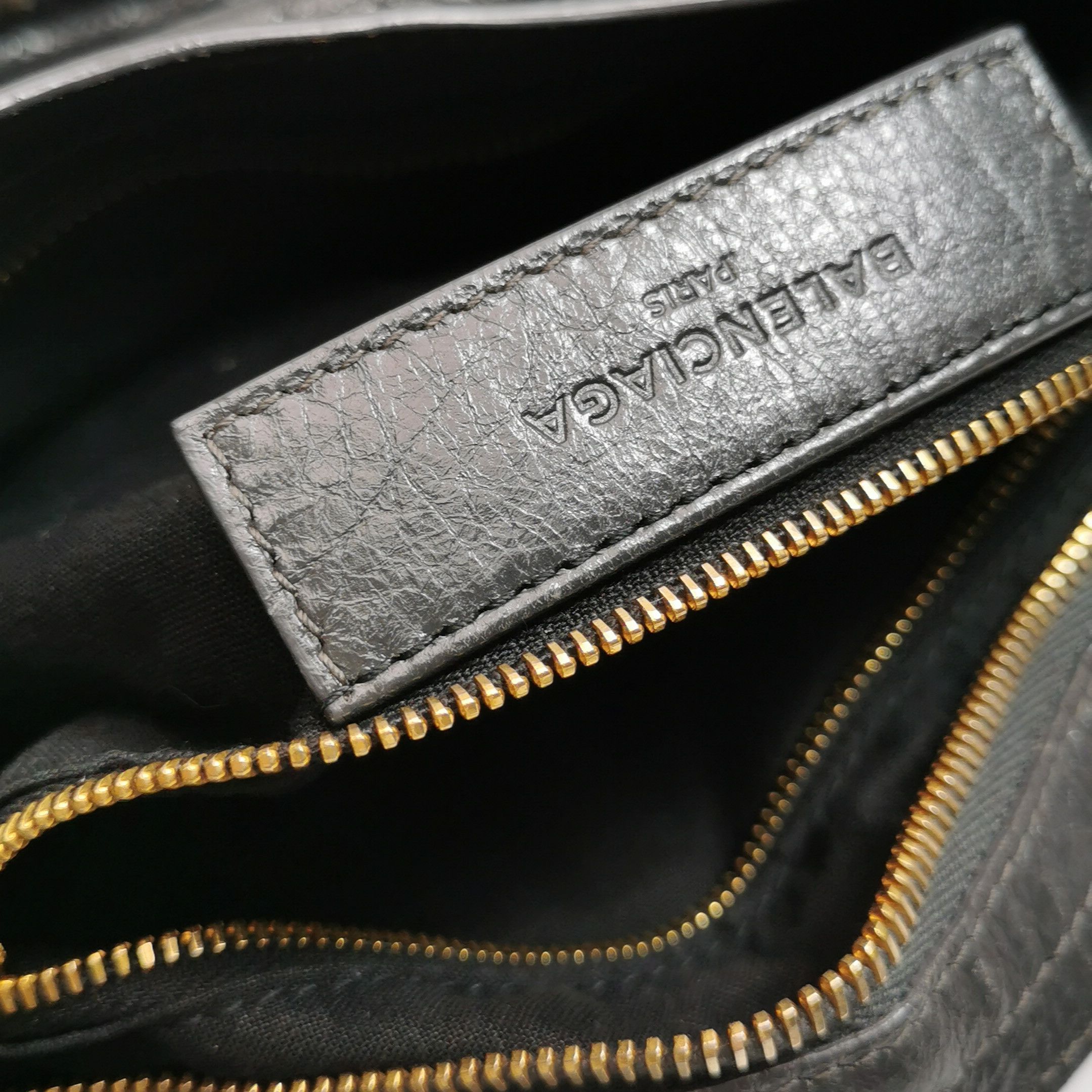 Balenciaga Balenciaga Women os Shoulder Bags Size ONE SIZE - 11 Thumbnail