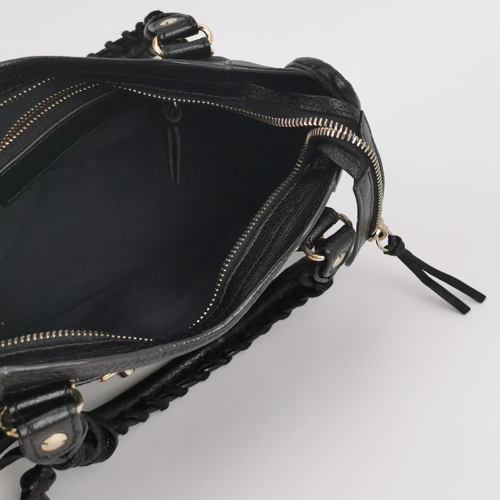 Balenciaga Balenciaga Women os Shoulder Bags Size ONE SIZE - 7 Thumbnail