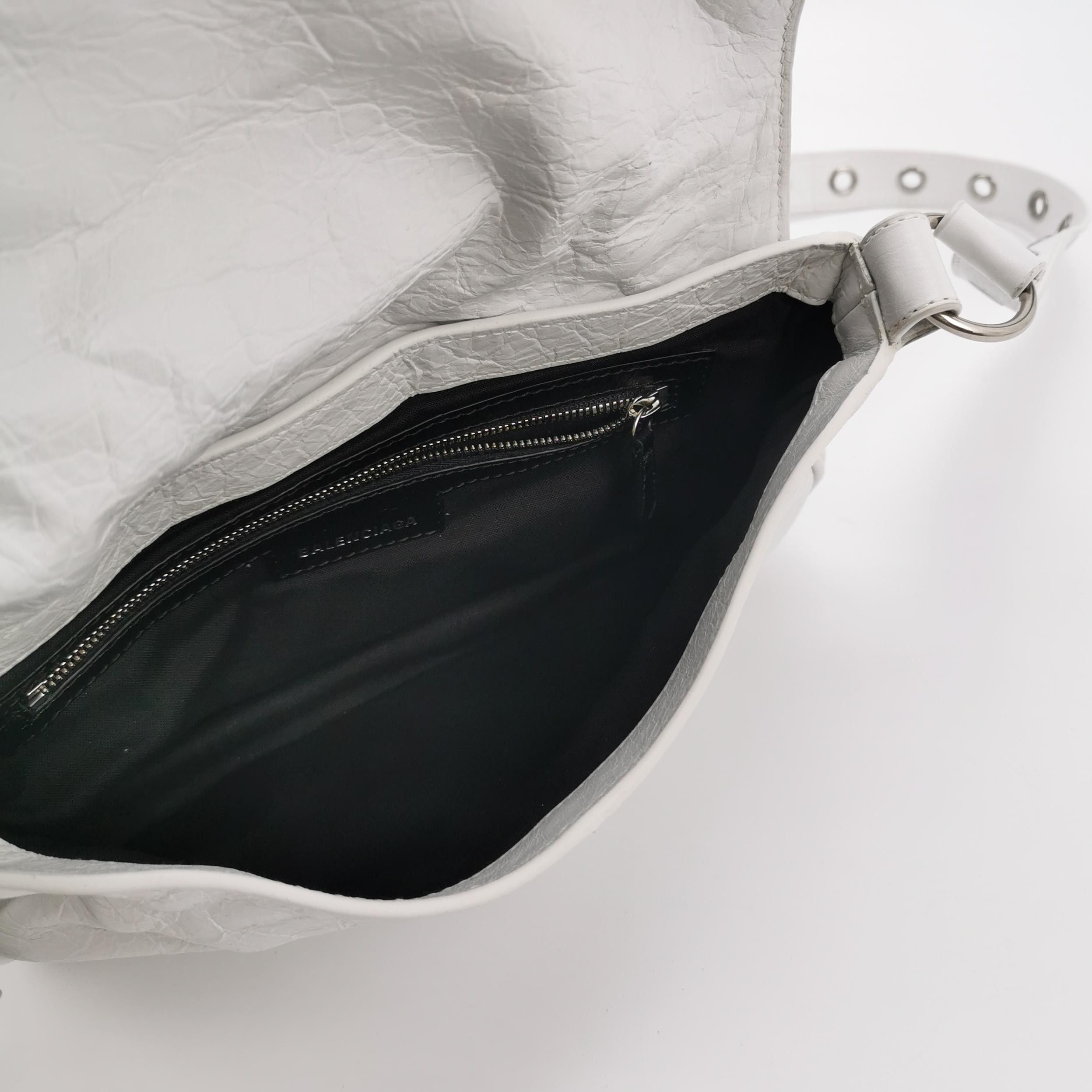 Balenciaga Balenciaga Women os Shoulder Bags Size ONE SIZE - 7 Thumbnail