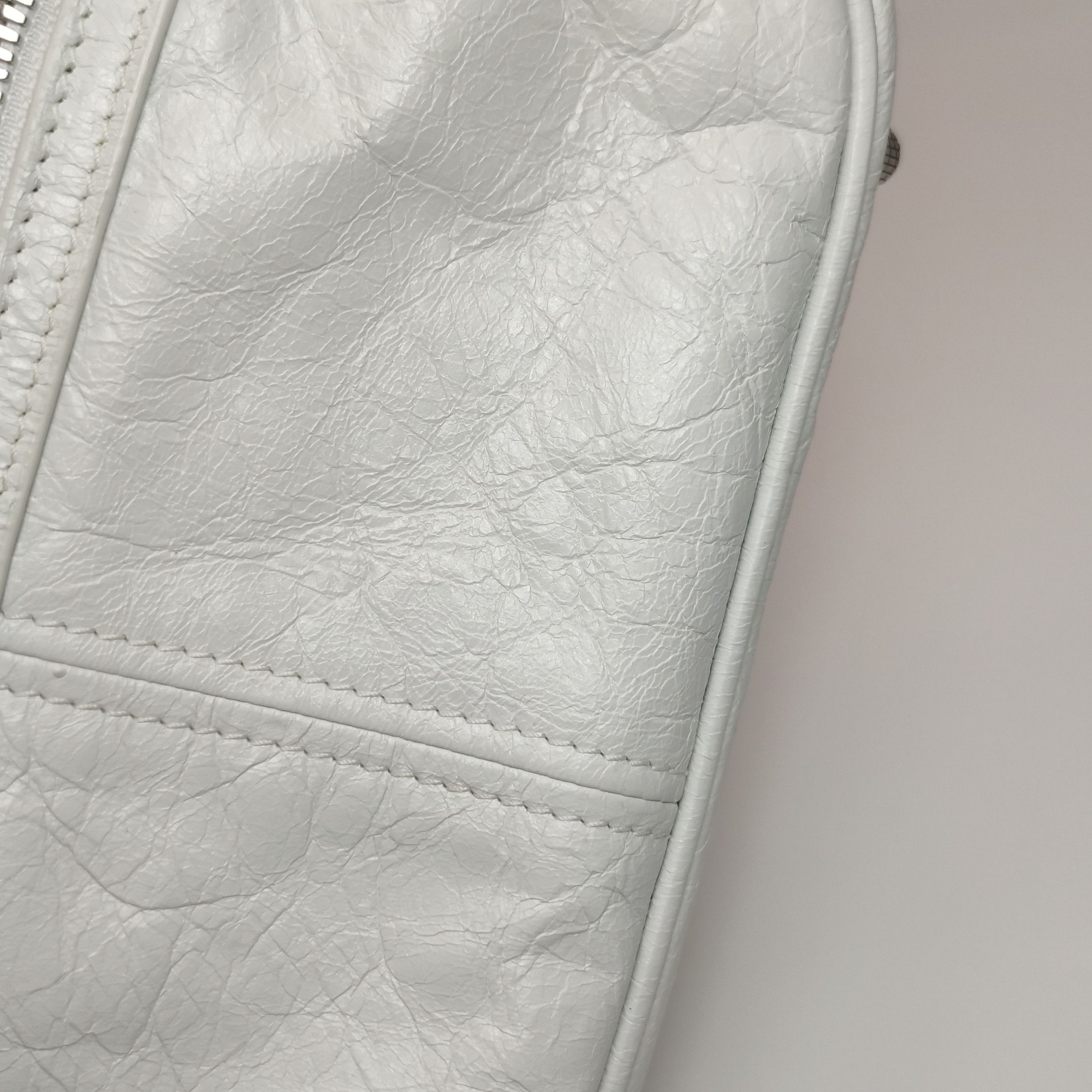 Balenciaga Balenciaga Women os Shoulder Bags Size ONE SIZE - 25 Thumbnail