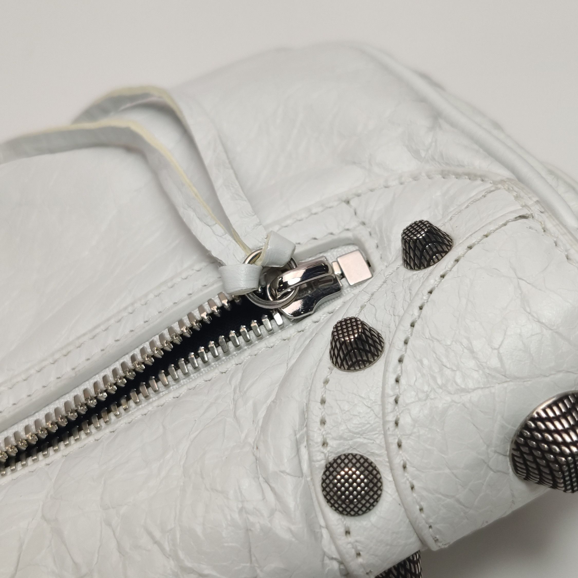 Balenciaga Balenciaga Women os Shoulder Bags Size ONE SIZE - 17 Thumbnail