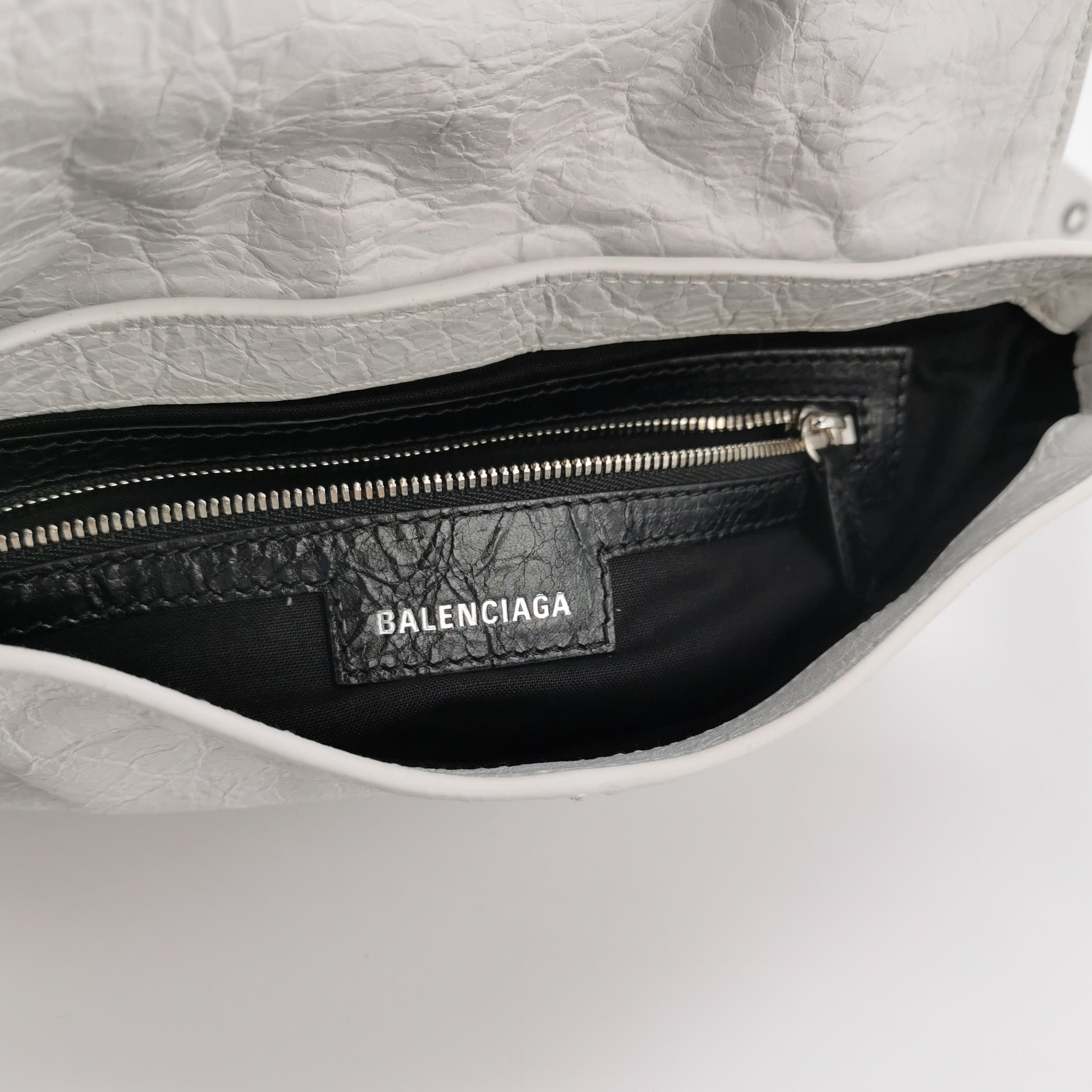 Balenciaga Balenciaga Women os Shoulder Bags Size ONE SIZE - 8 Thumbnail