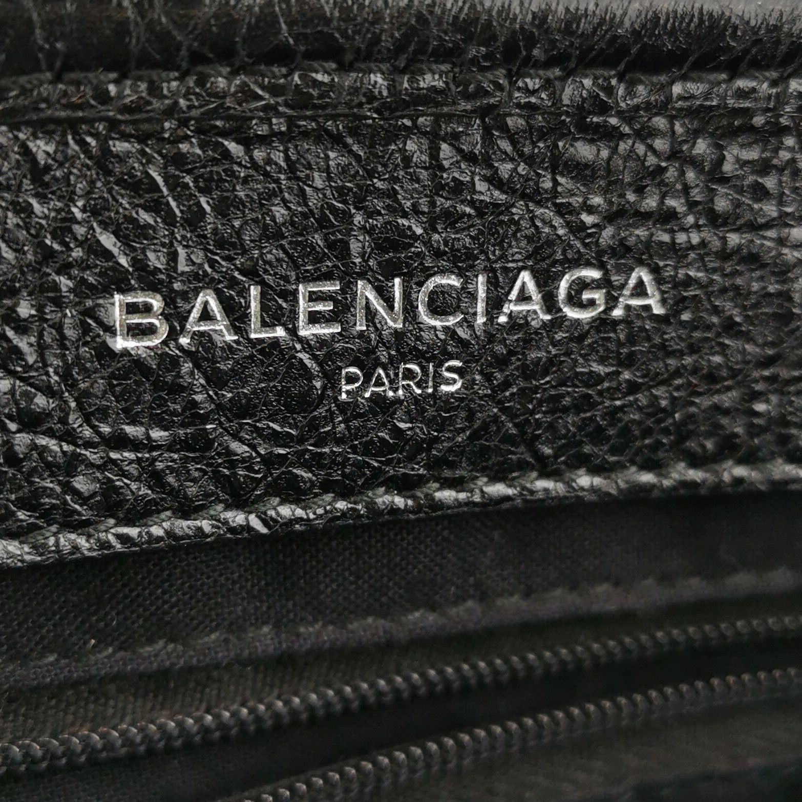 Balenciaga Balenciaga Women os Shoulder Bags Size ONE SIZE - 8 Thumbnail