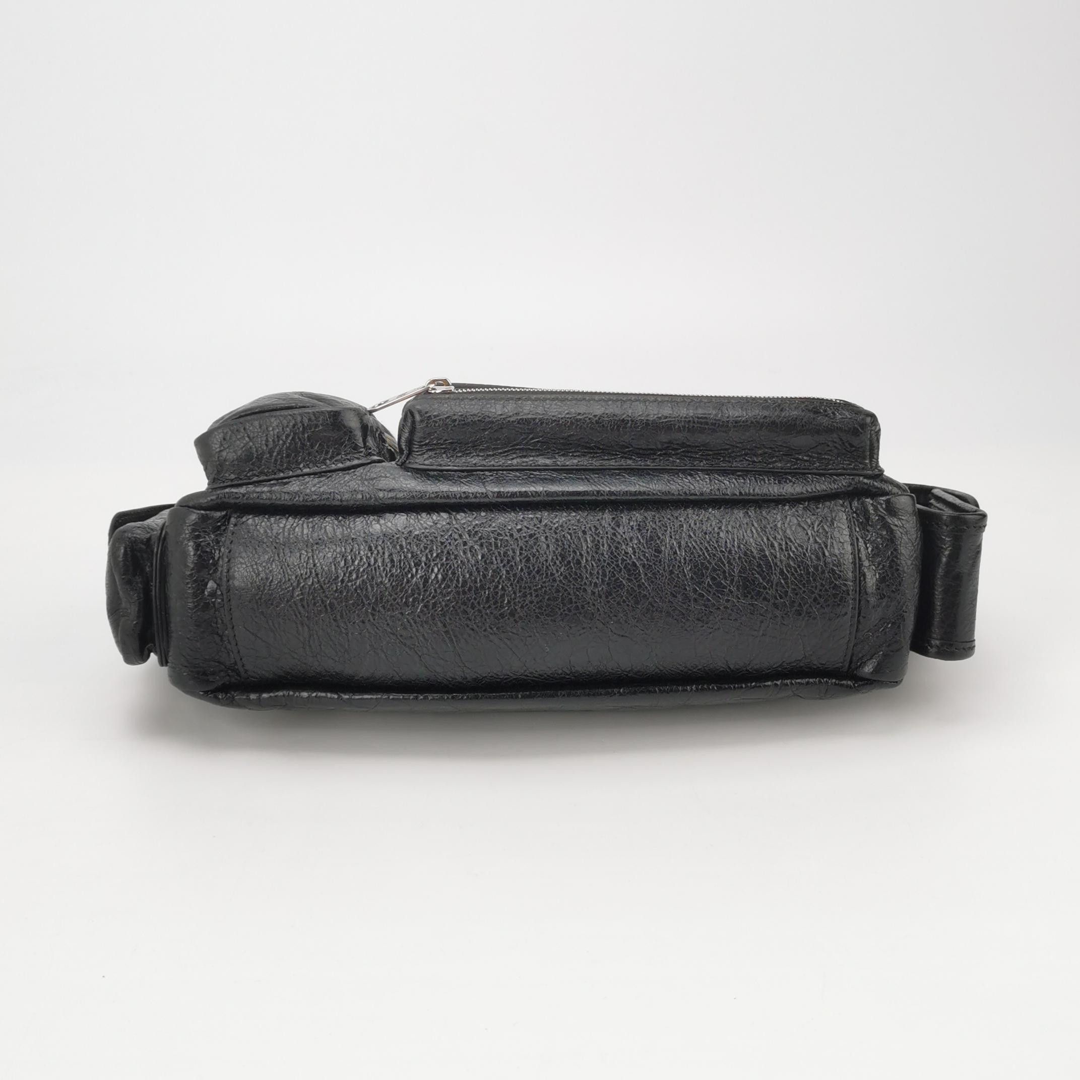 Balenciaga Balenciaga Women os Shoulder Bags Size ONE SIZE - 6 Thumbnail
