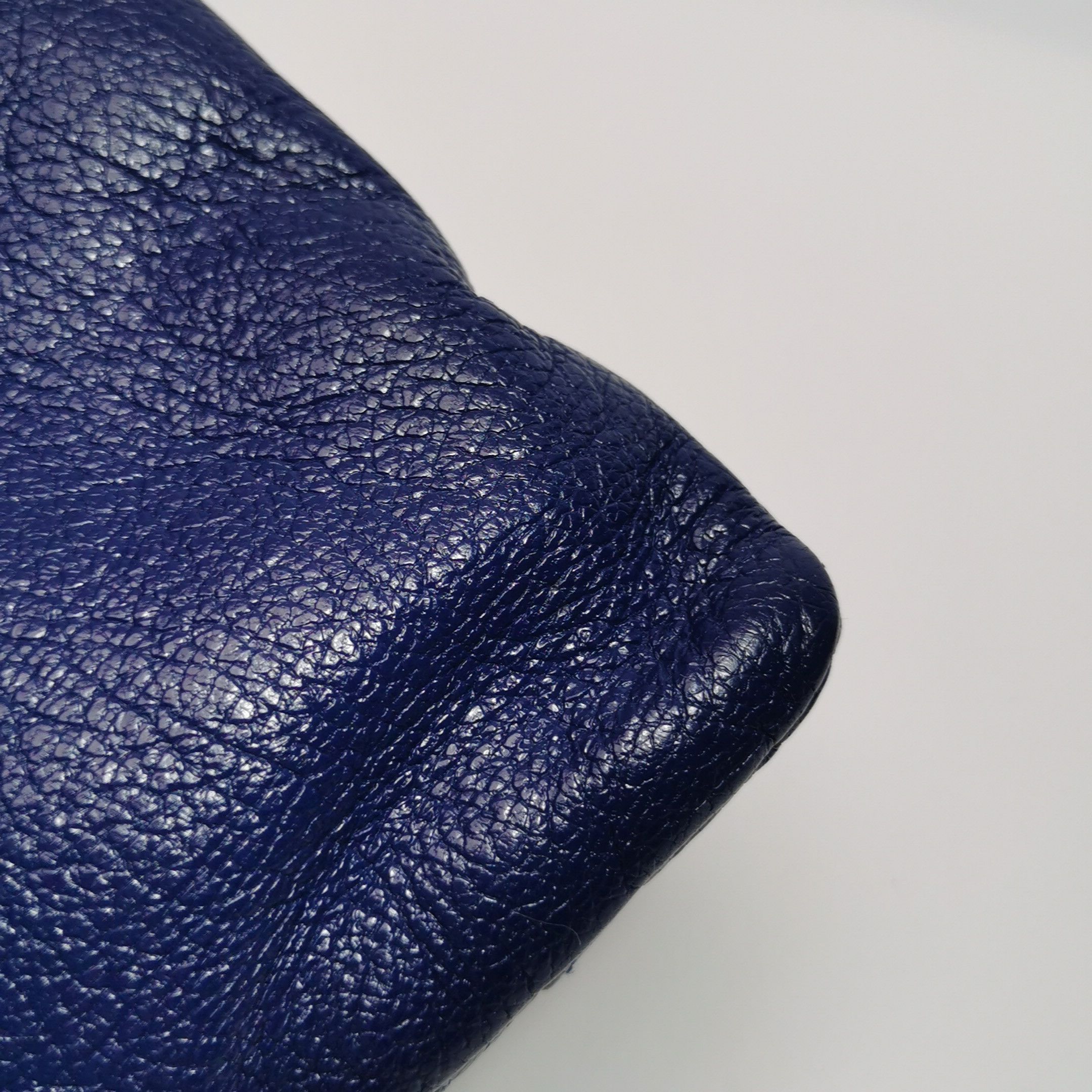 Balenciaga Balenciaga Women os Shoulder Bags Size ONE SIZE - 21 Thumbnail