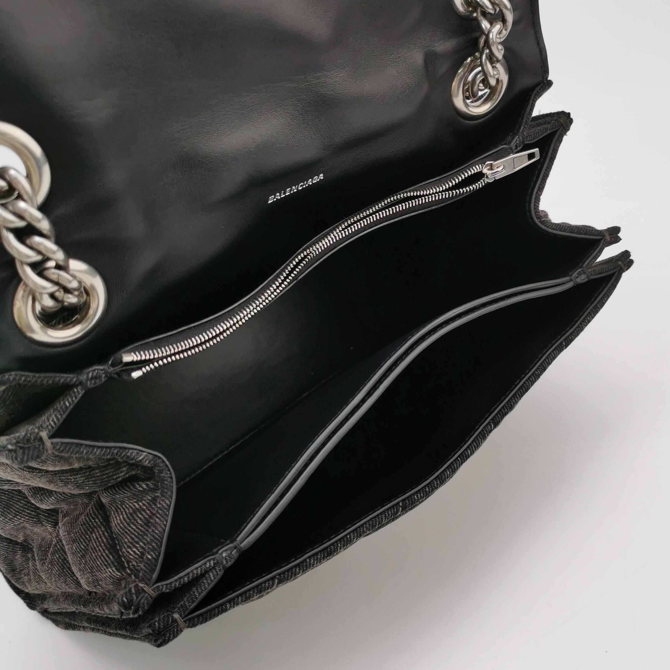 Balenciaga Balenciaga Women os Shoulder Bags Size ONE SIZE - 7 Thumbnail