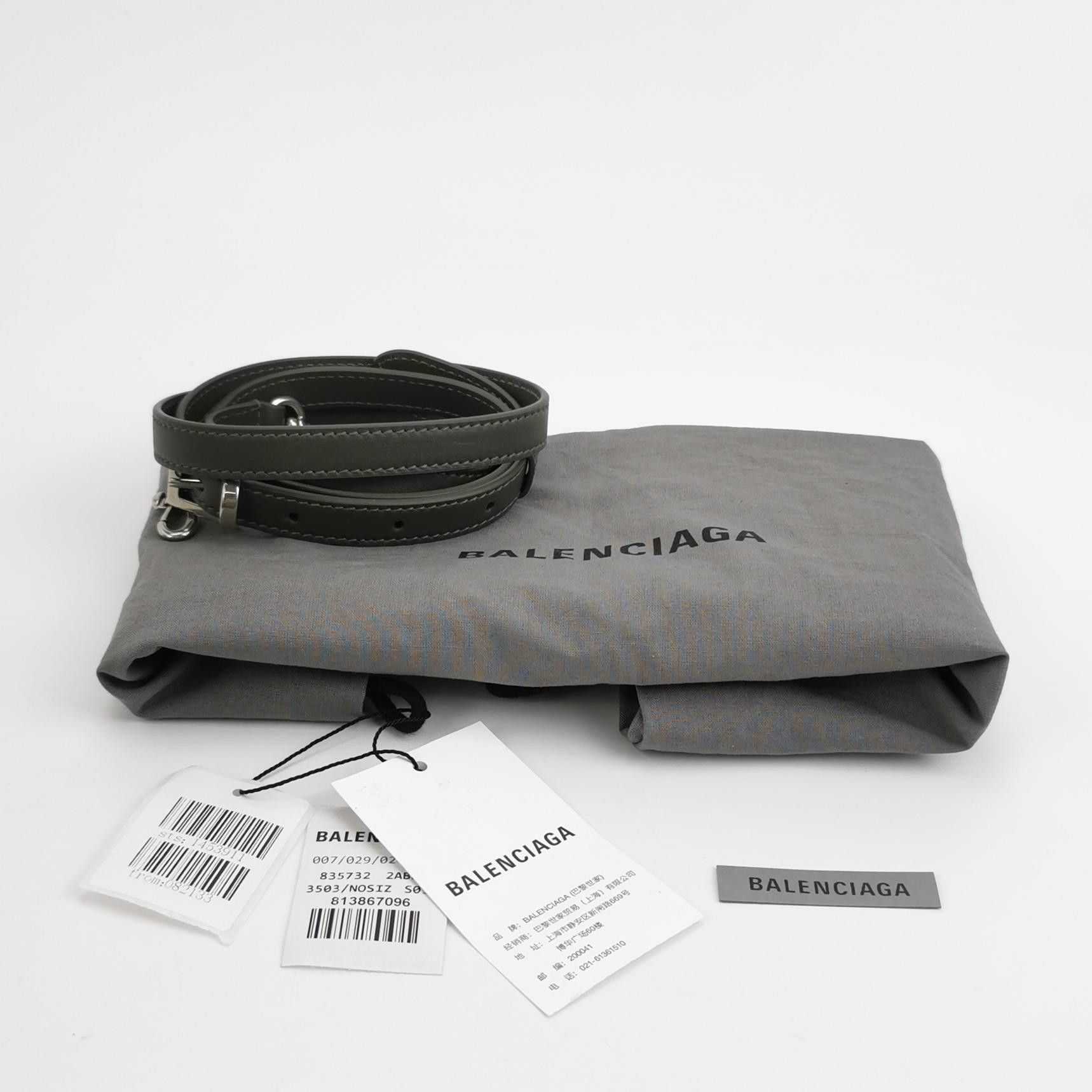Balenciaga Balenciaga Women os Shoulder Bags Size ONE SIZE - 9 Thumbnail