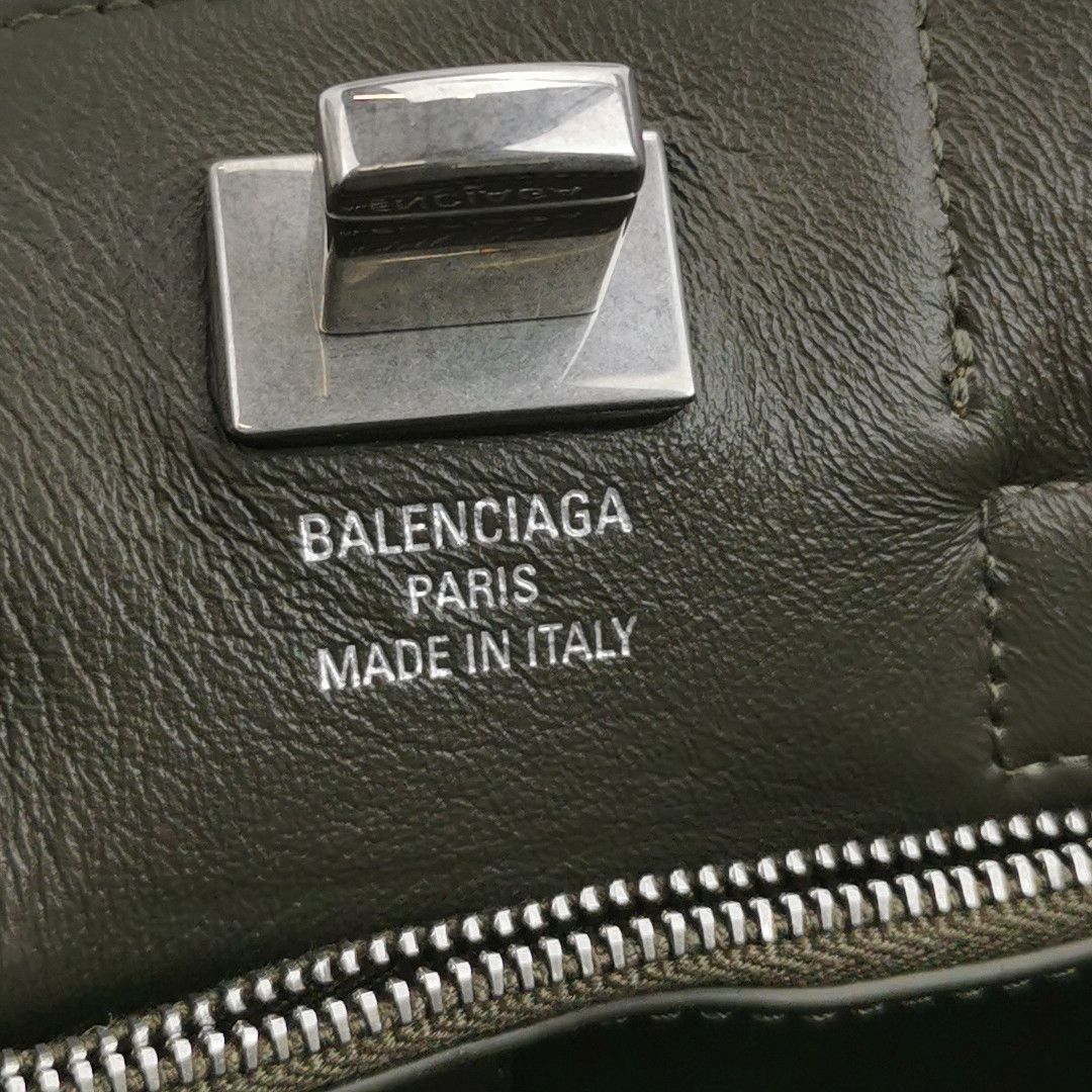 Balenciaga Balenciaga Women os Shoulder Bags Size ONE SIZE - 8 Thumbnail