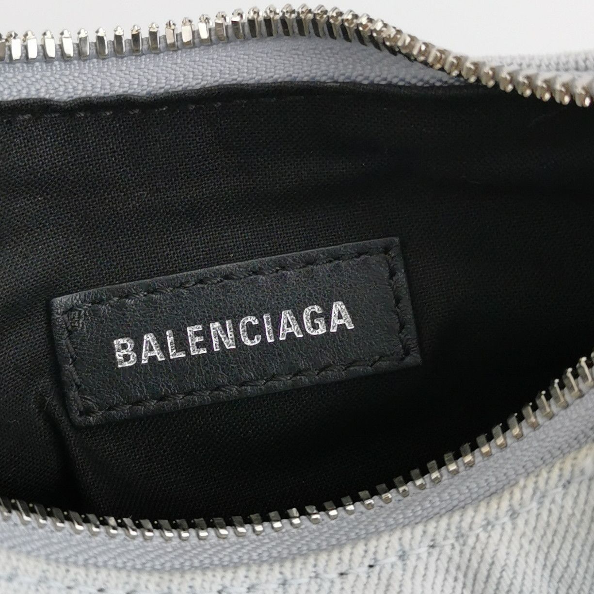 Balenciaga Balenciaga Women os Shoulder Bags Size ONE SIZE - 8 Thumbnail