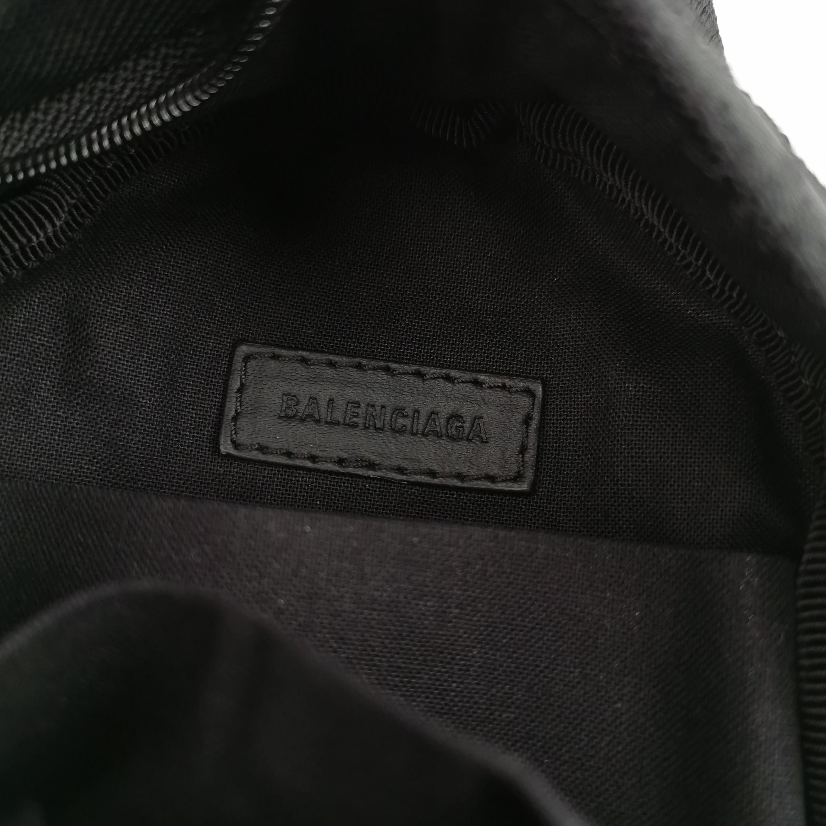 Balenciaga Balenciaga Women os Crossbody Bags Size ONE SIZE - 8 Thumbnail