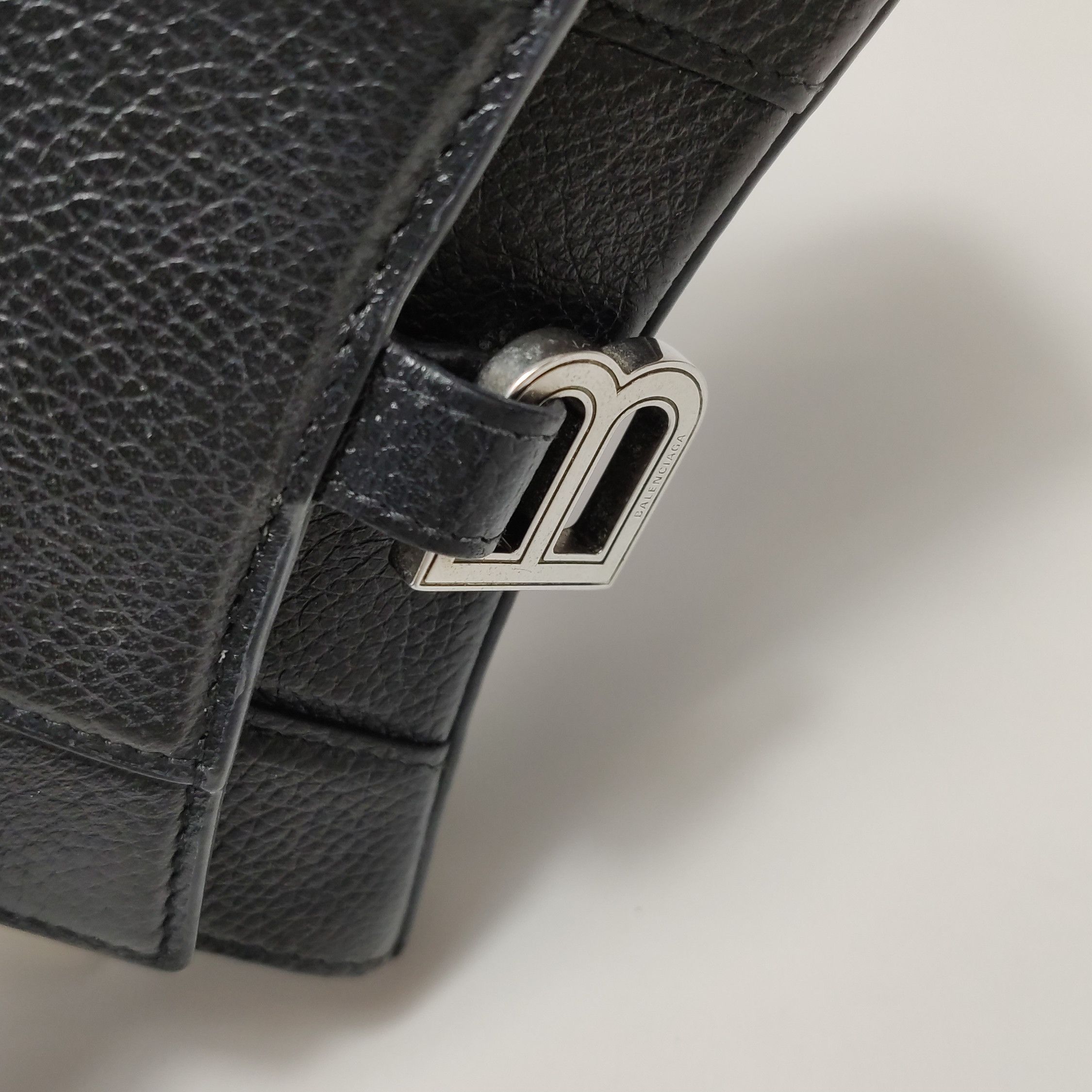 Balenciaga Balenciaga Women os Shoulder Bags Size ONE SIZE - 12 Thumbnail