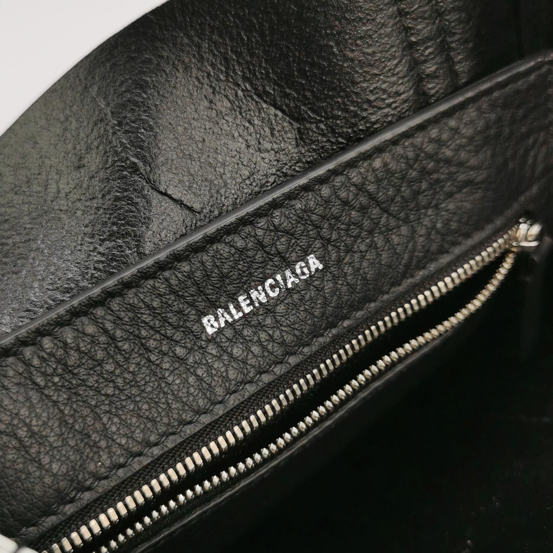 Balenciaga Balenciaga Women os Tote Bags Size ONE SIZE - 8 Thumbnail